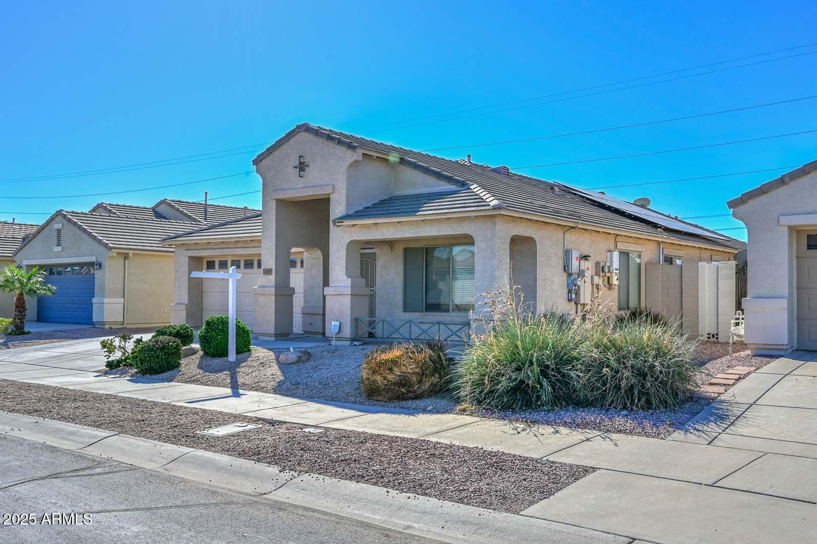 17687 W Charter Oak Road