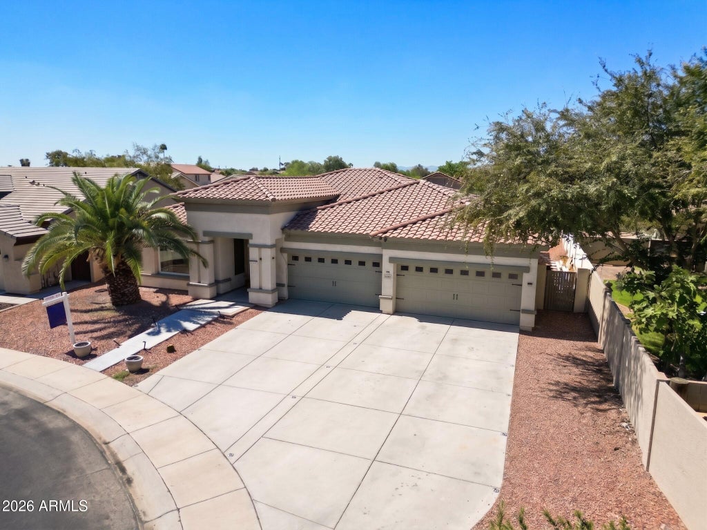 Photo of 7328 N 81st Drive, Glendale, AZ 85303 (MLS # 7090939)