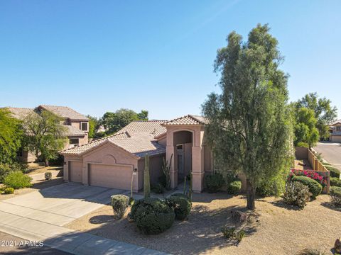 A home in Cave Creek