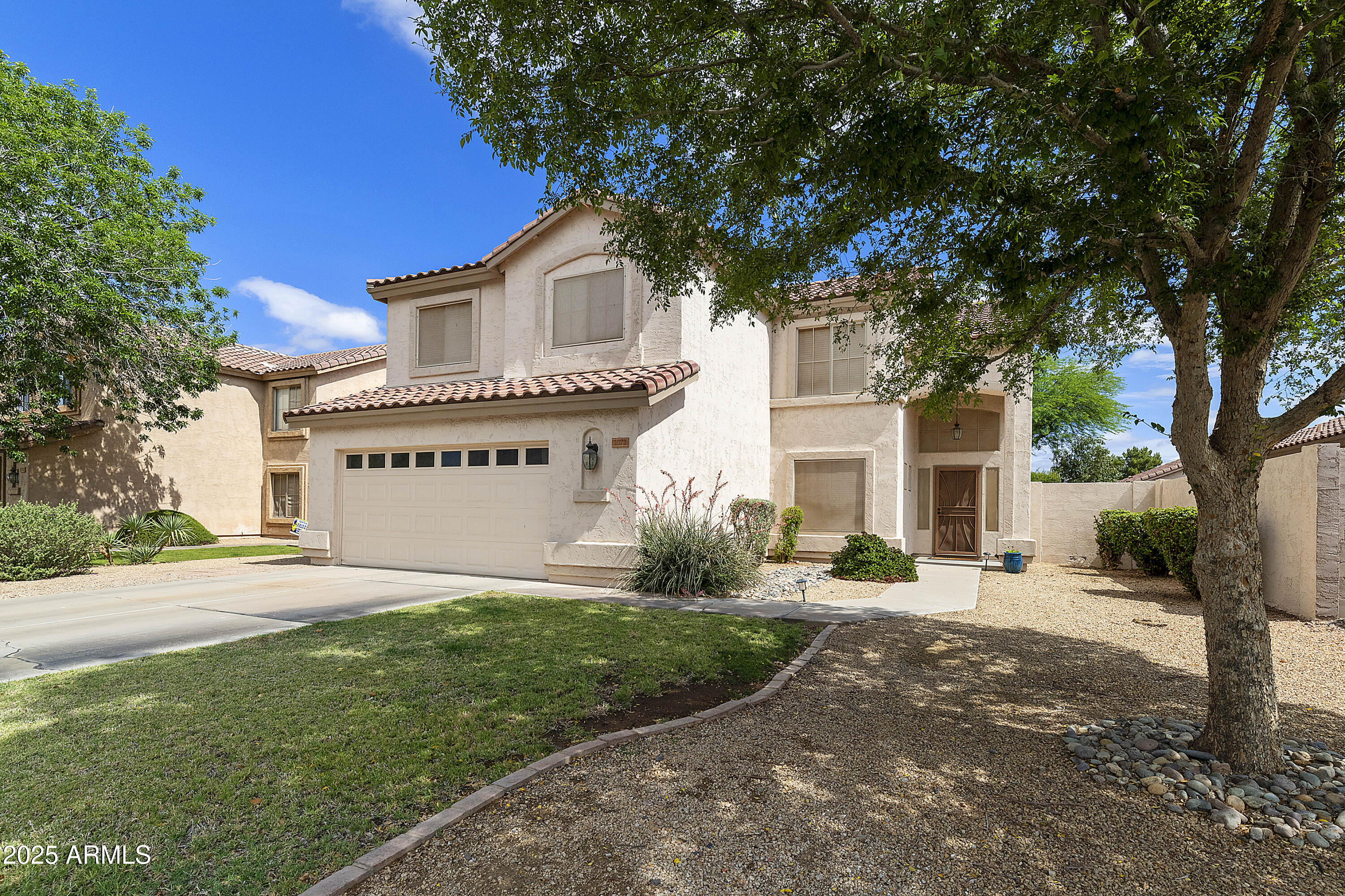 1072 W WINDHAVEN Avenue