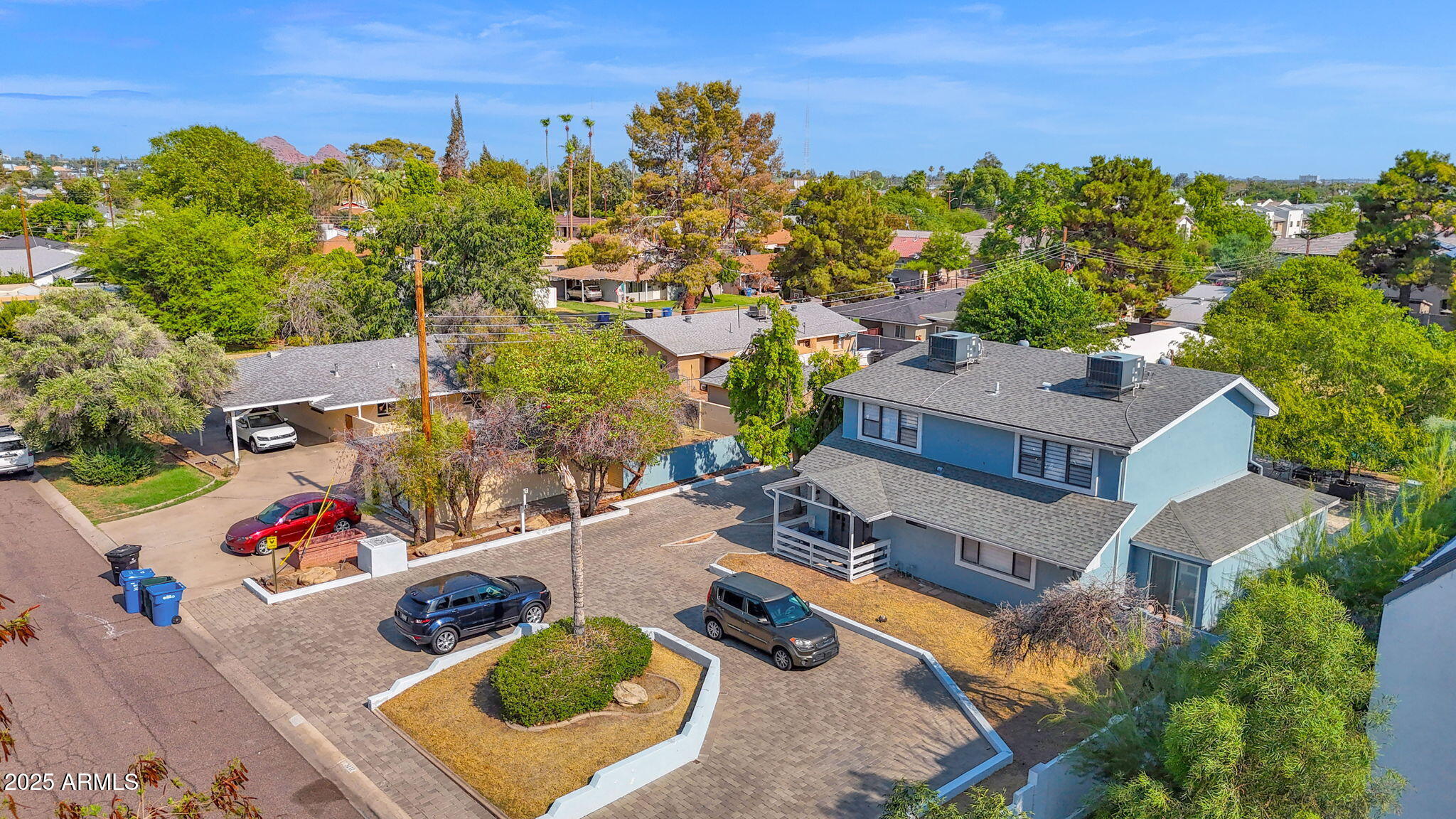 3217 E FLOWER Street