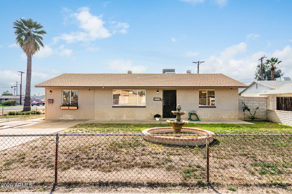 Photo of 3535 W Alice Avenue, Phoenix, AZ 85051 (MLS # 6976961)