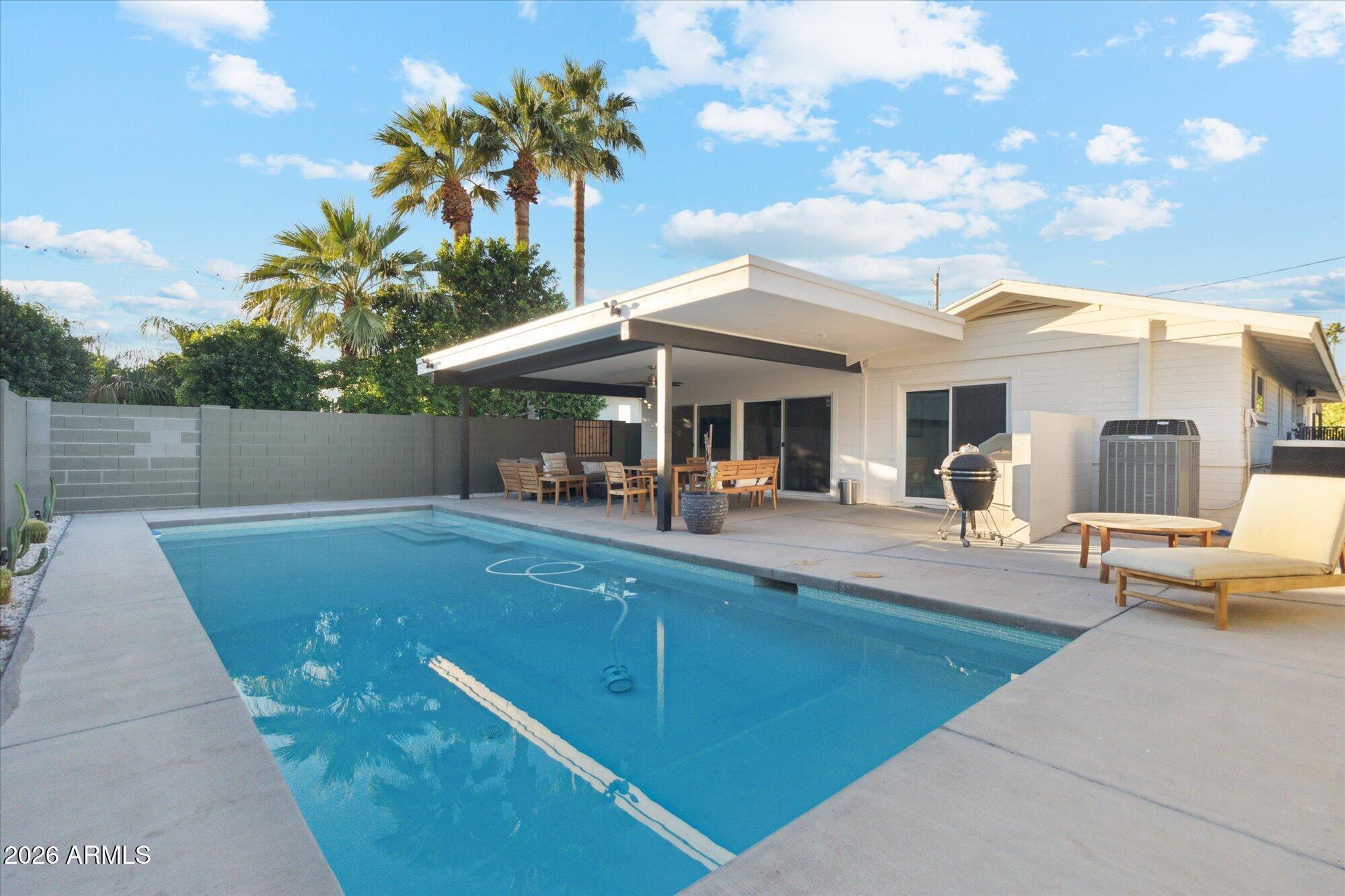 ORANGE AND LEMON GROVE TRACT LOTS 10 11 16 17 - Residential