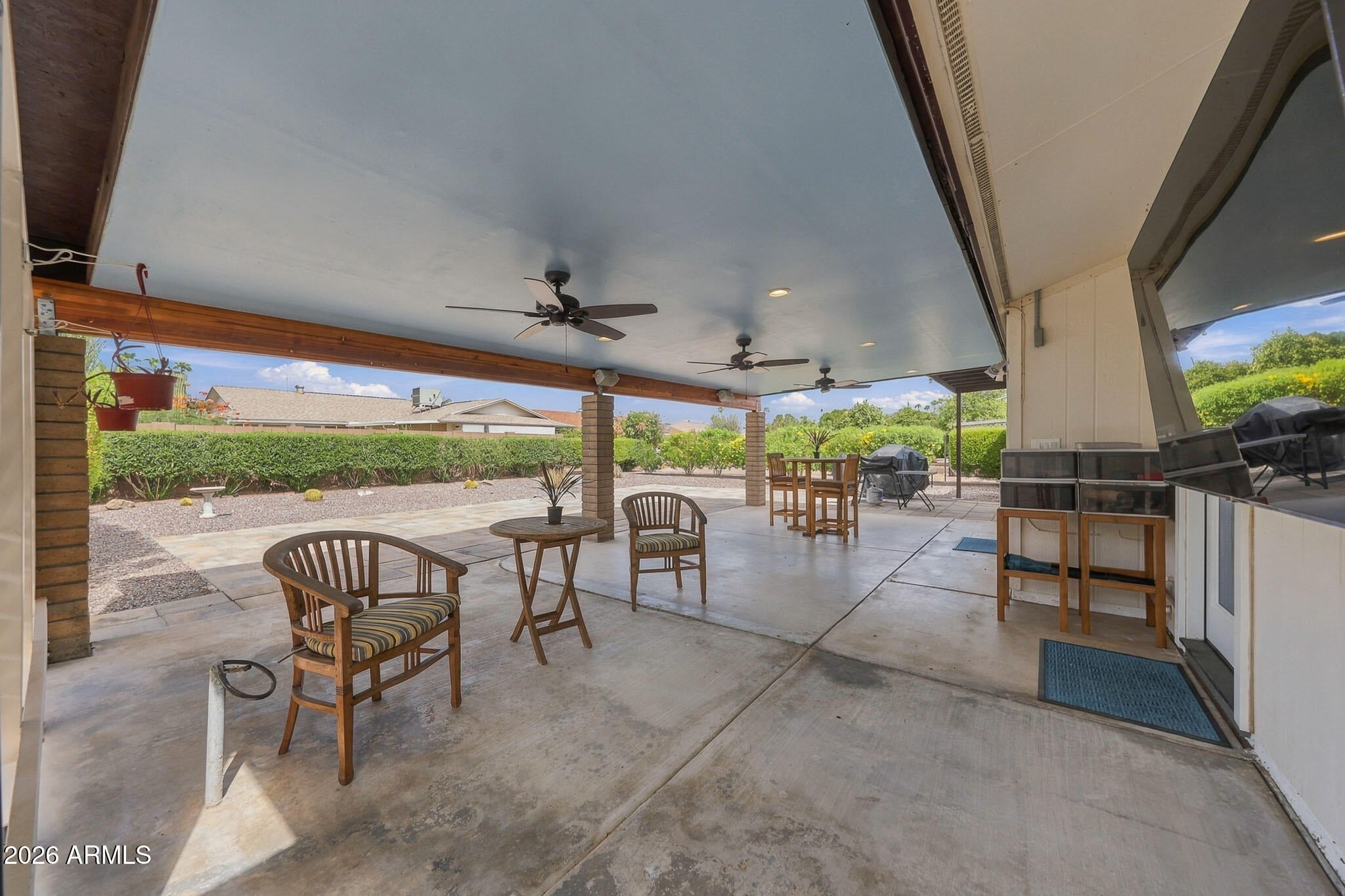 10011 W PRAIRIE HILLS Circle