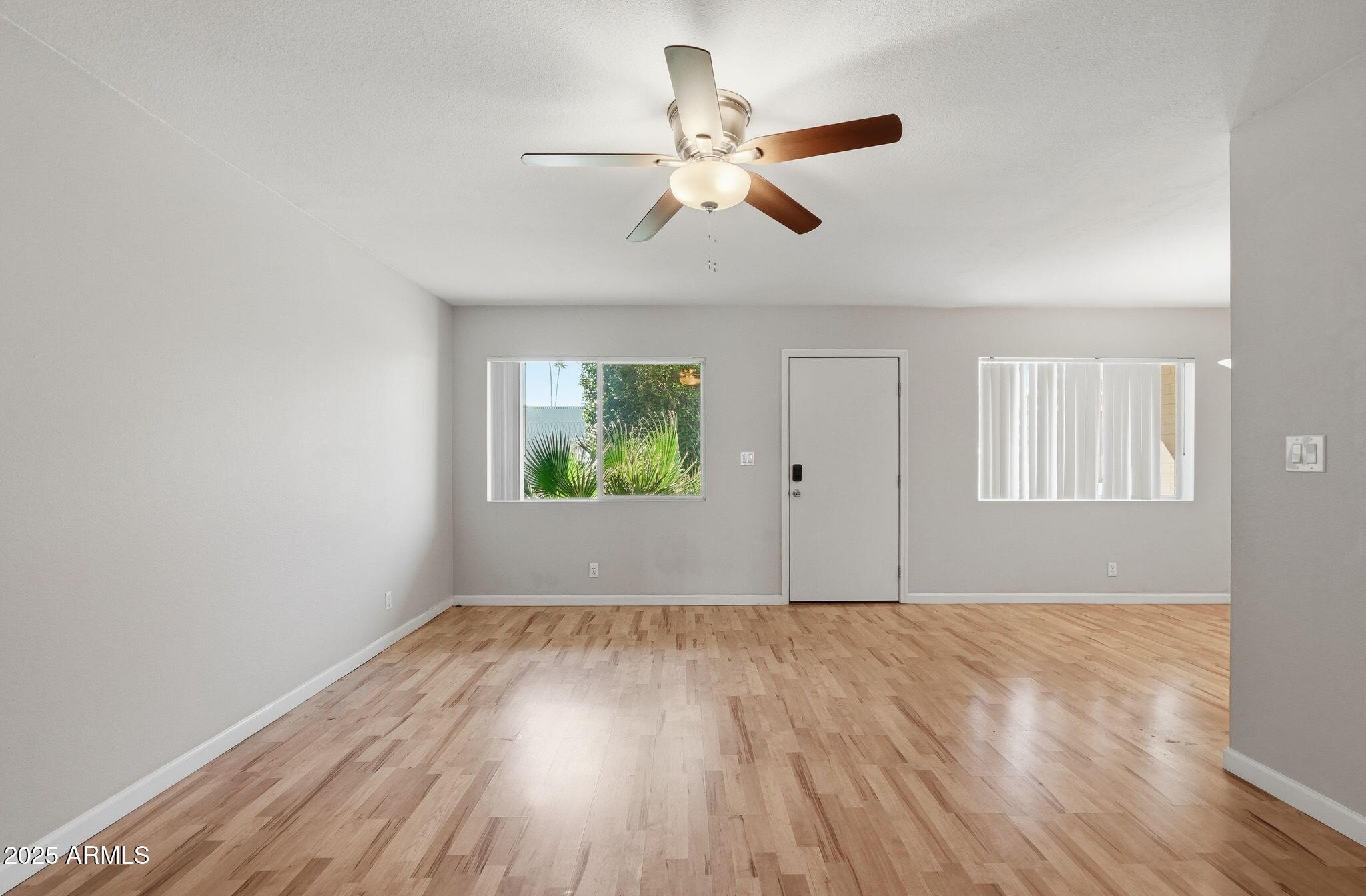 1702 W Tuckey Lane Unit 132