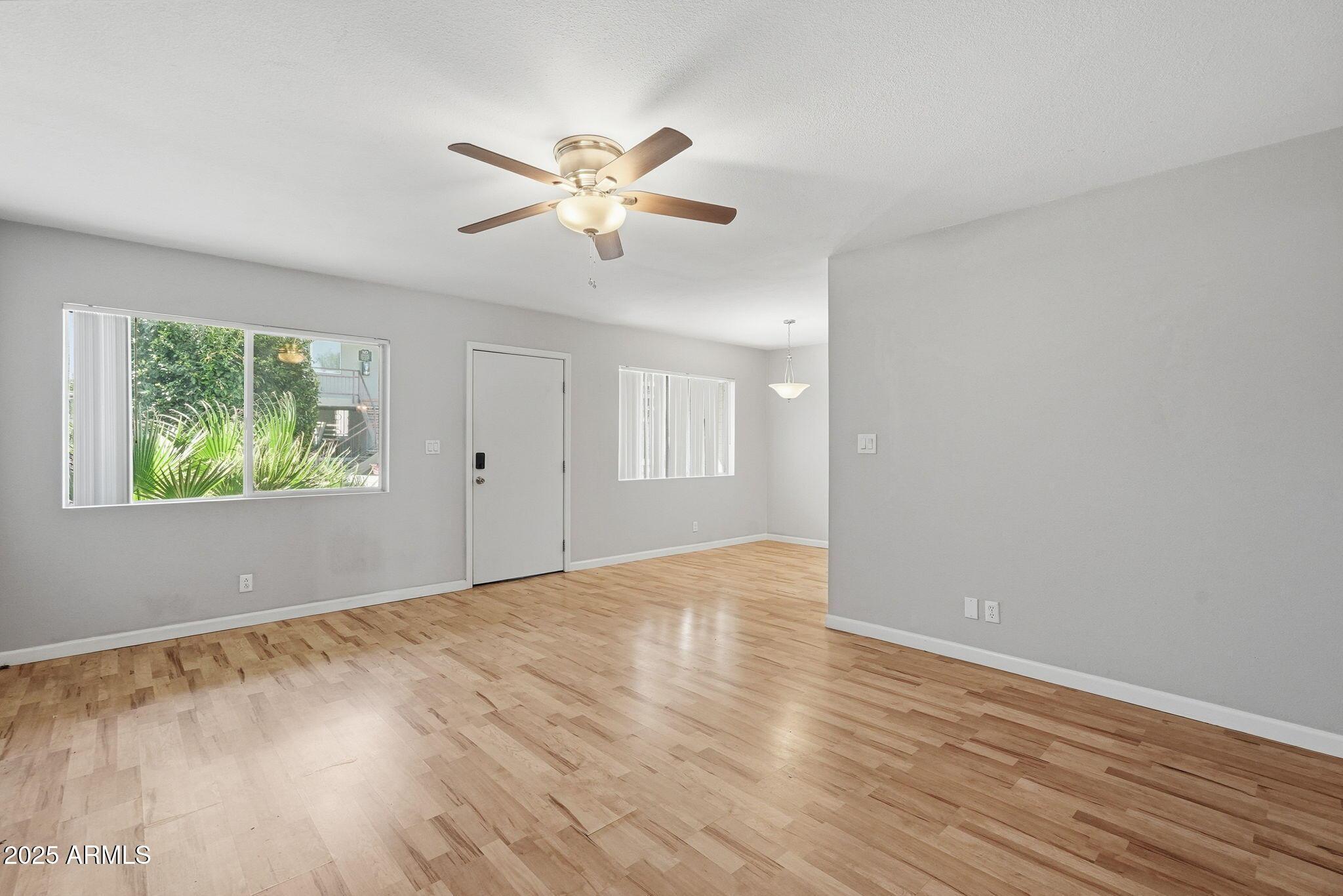 1702 W Tuckey Lane Unit 132