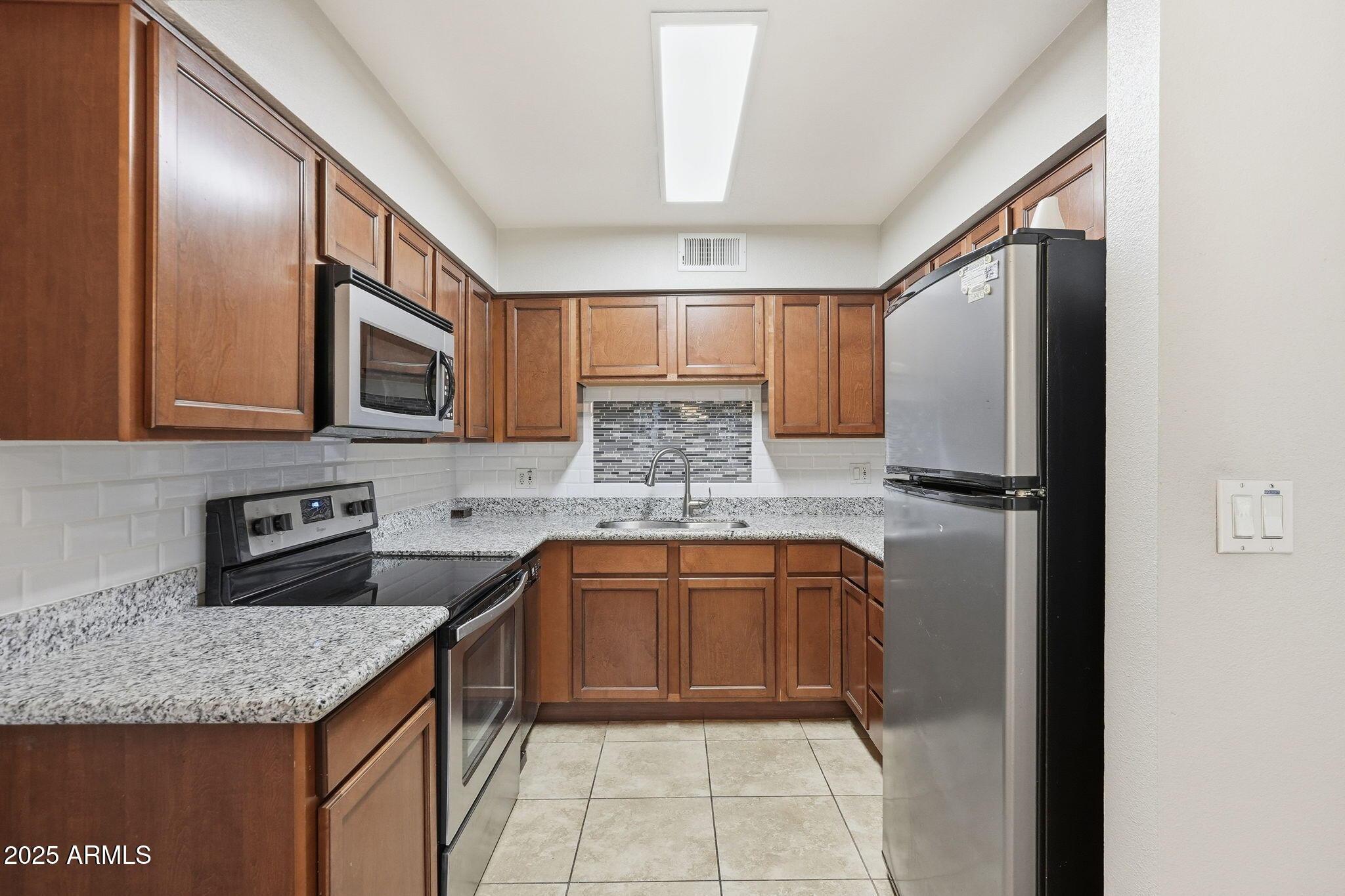 1702 W Tuckey Lane Unit 132