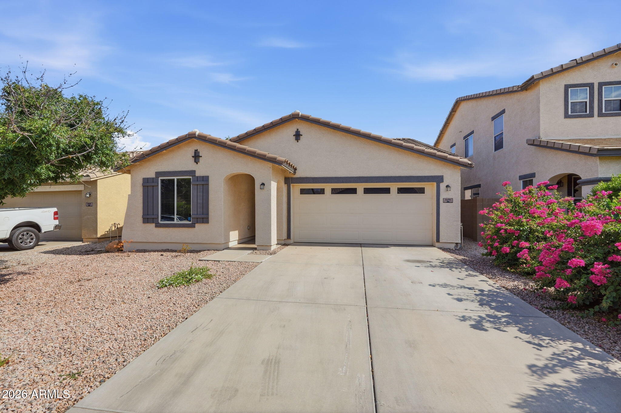 1491 E LAKEVIEW Drive