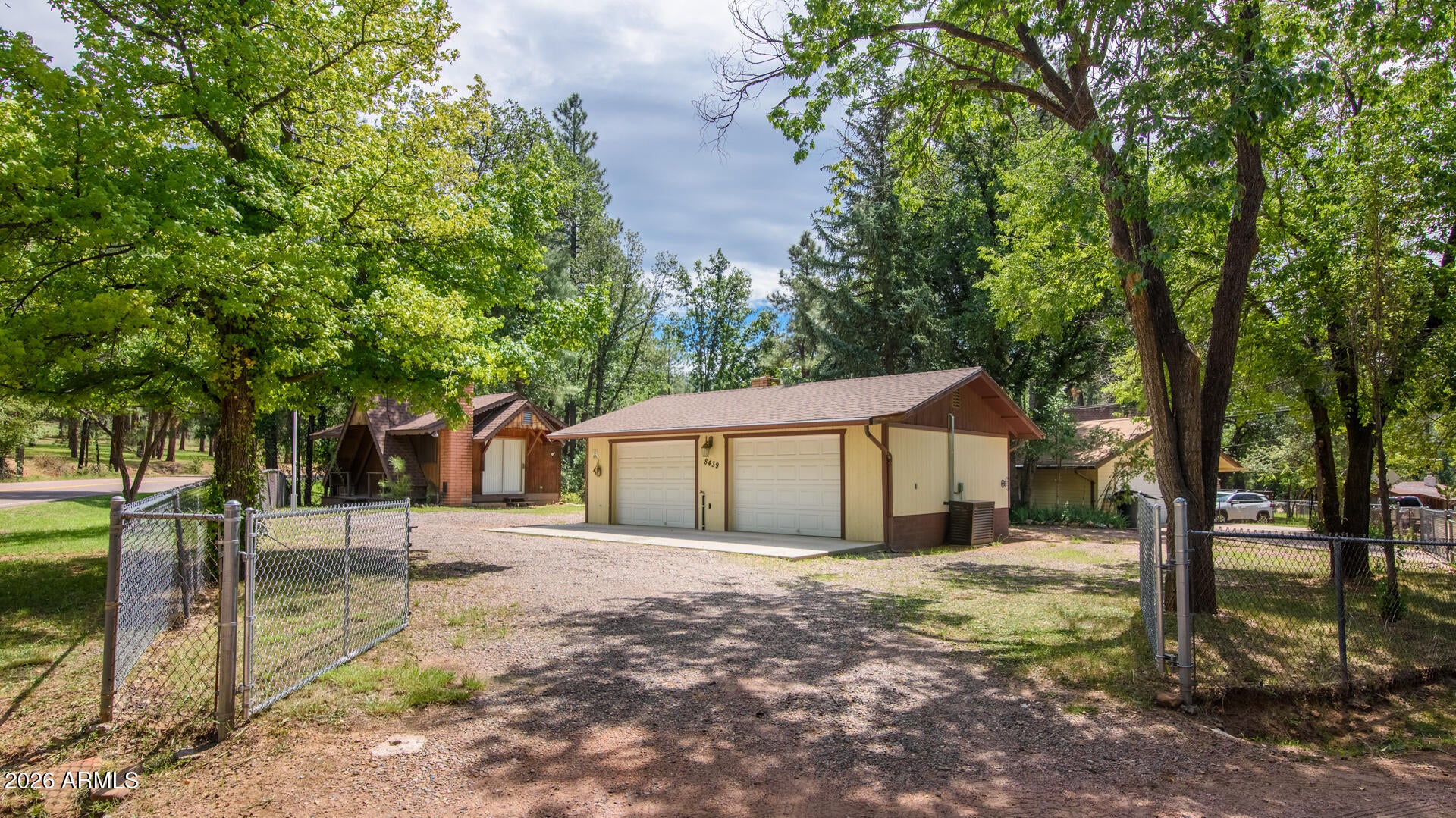 8439 W FOSSIL CREEK Road