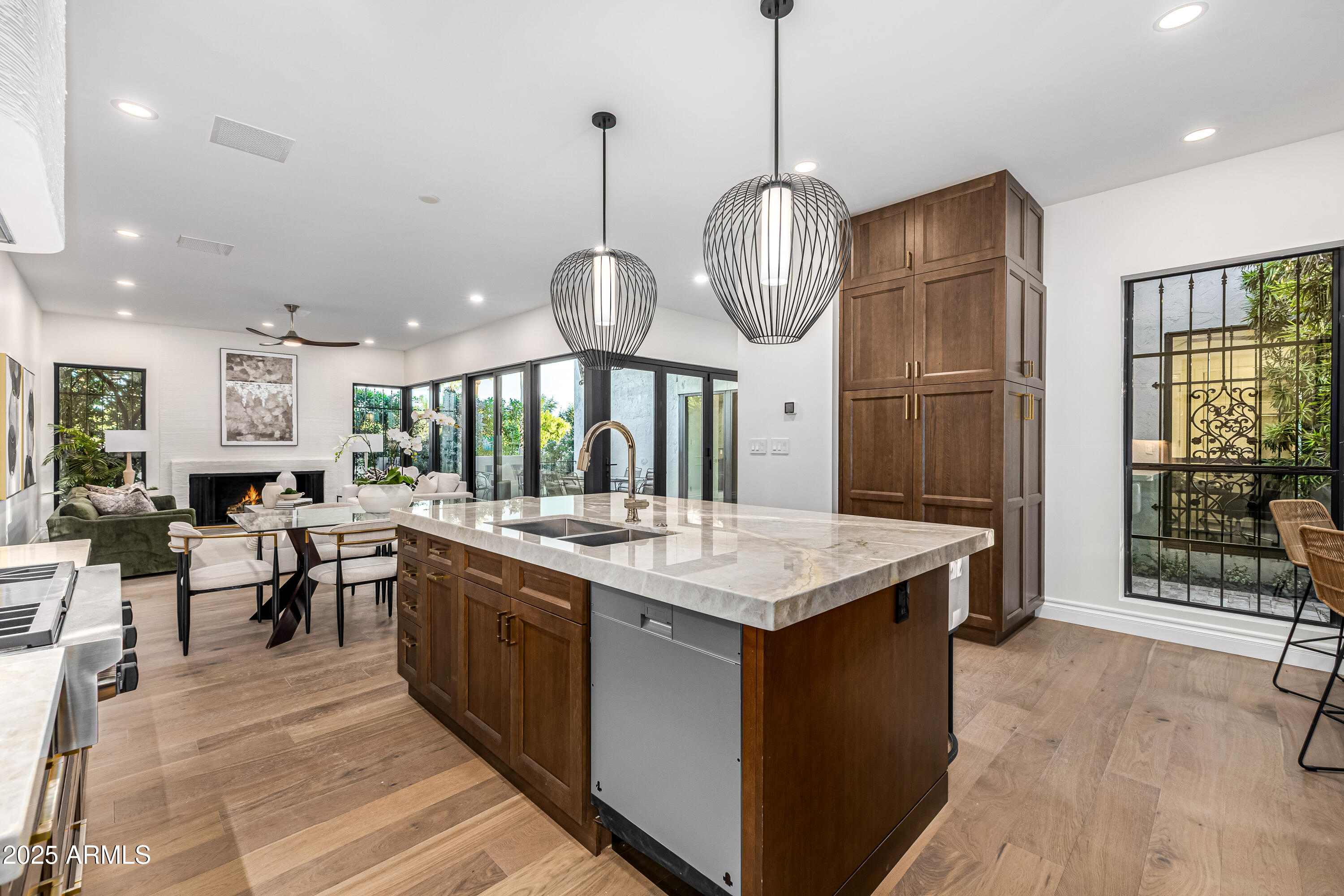 5642 N SCOTTSDALE Road