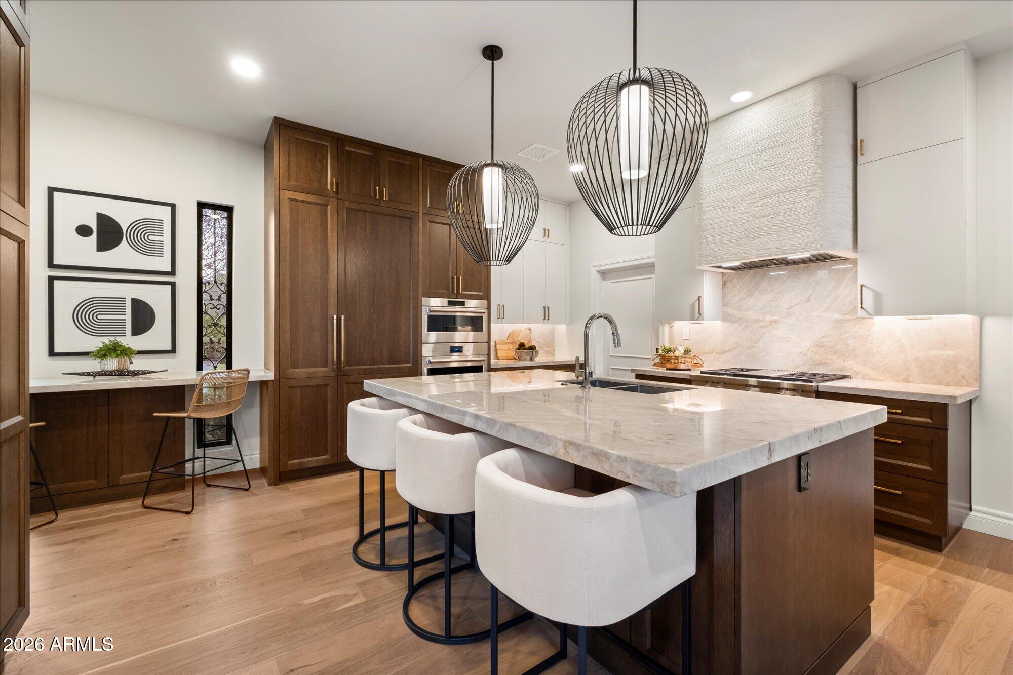 5642 N SCOTTSDALE Road