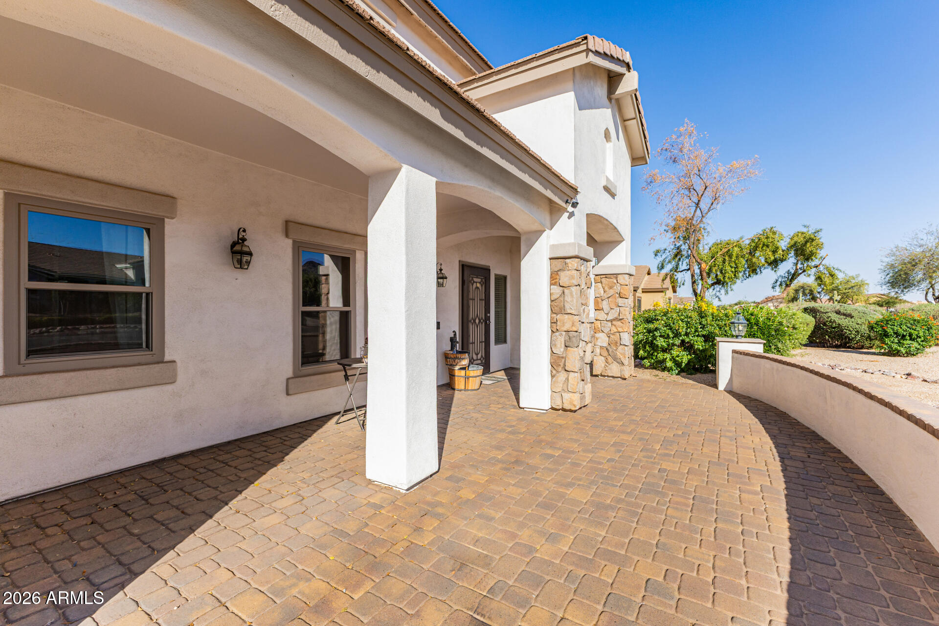 9814 W PROSPECTOR Drive