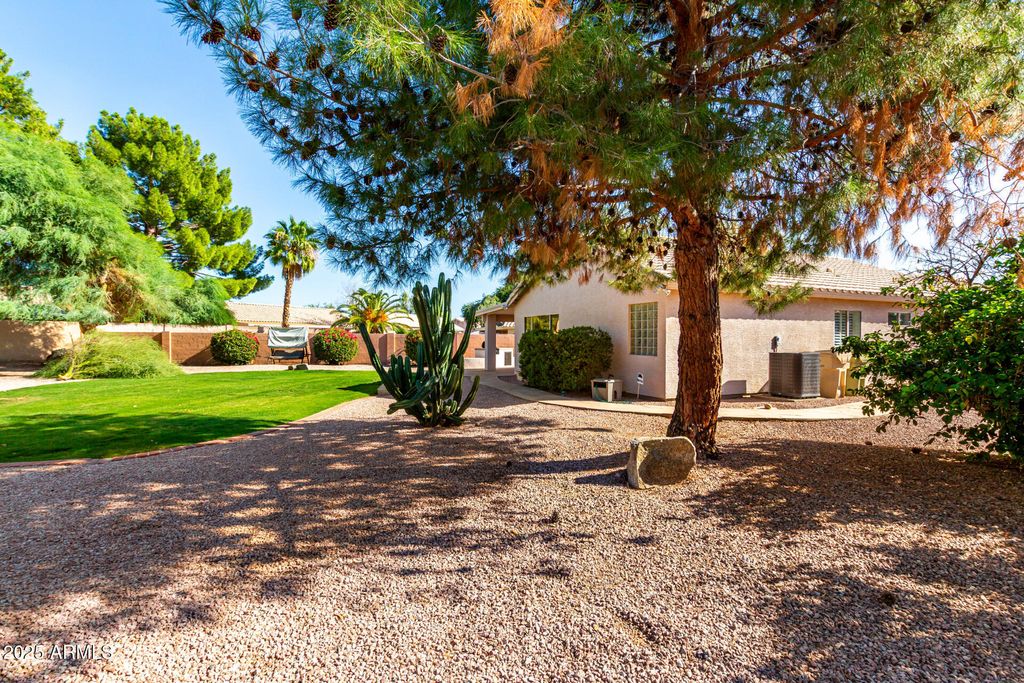 Photo of 6152 W Blackhawk Drive, Glendale, AZ 85308 (MLS # 6927403)