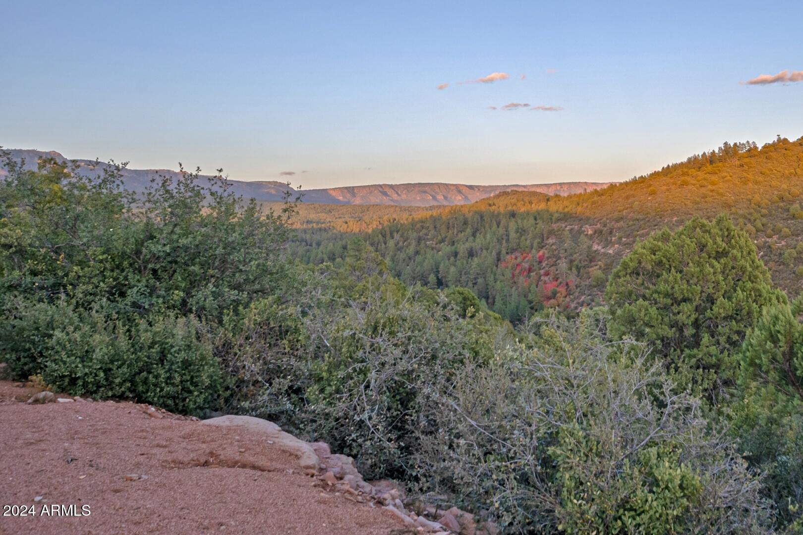 1422 W MUNSEE Drive 21