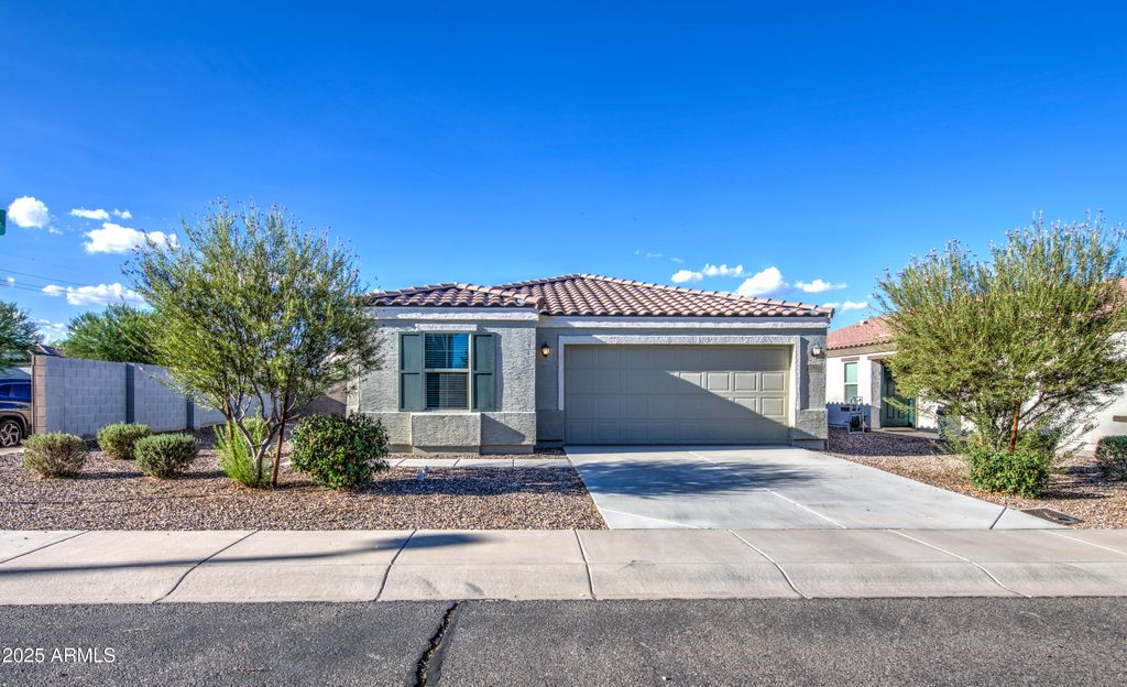 Photo of 25854 W Valley View Drive, Buckeye, AZ 85326 (MLS # 6919171)