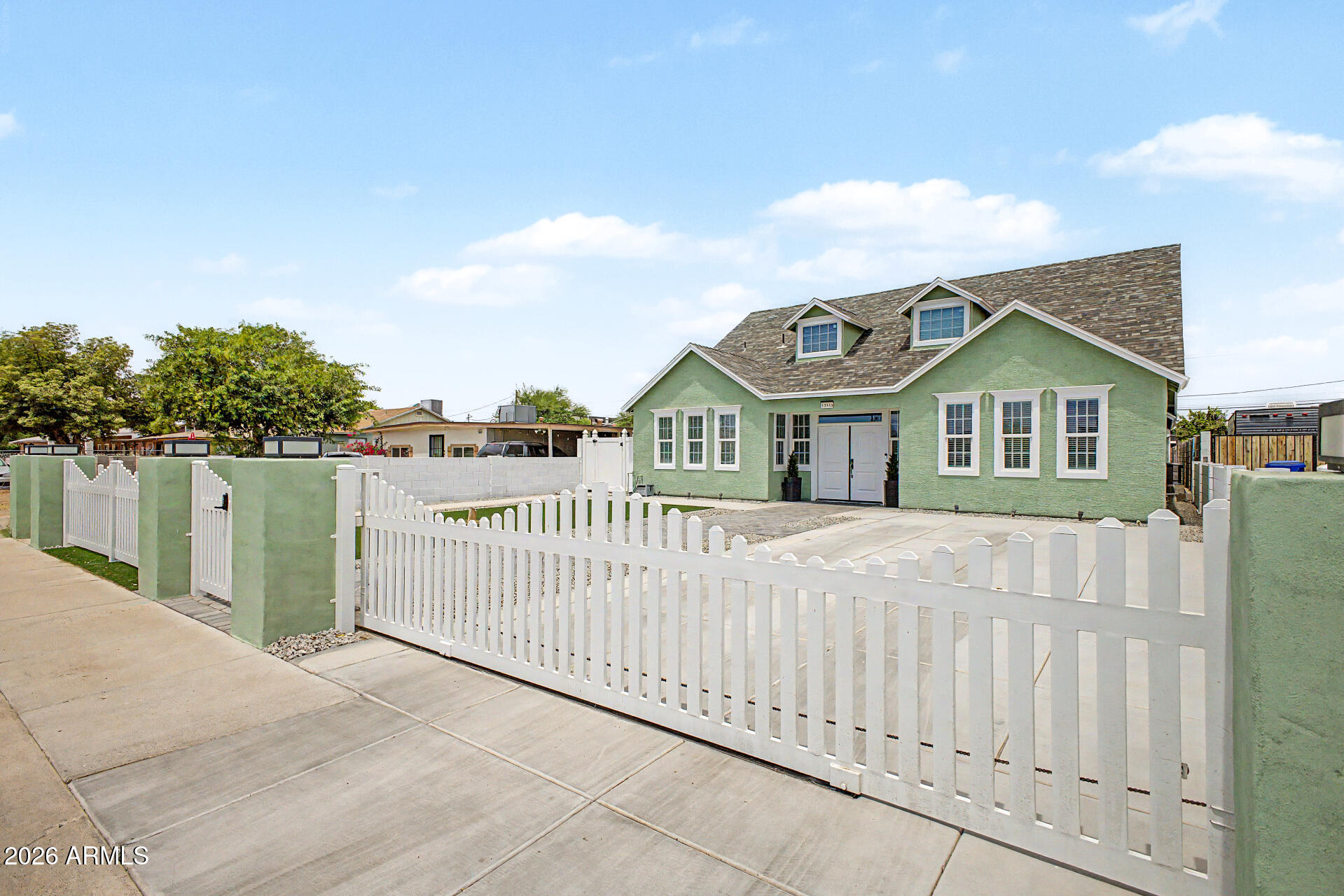 10916 W FLANAGAN Street