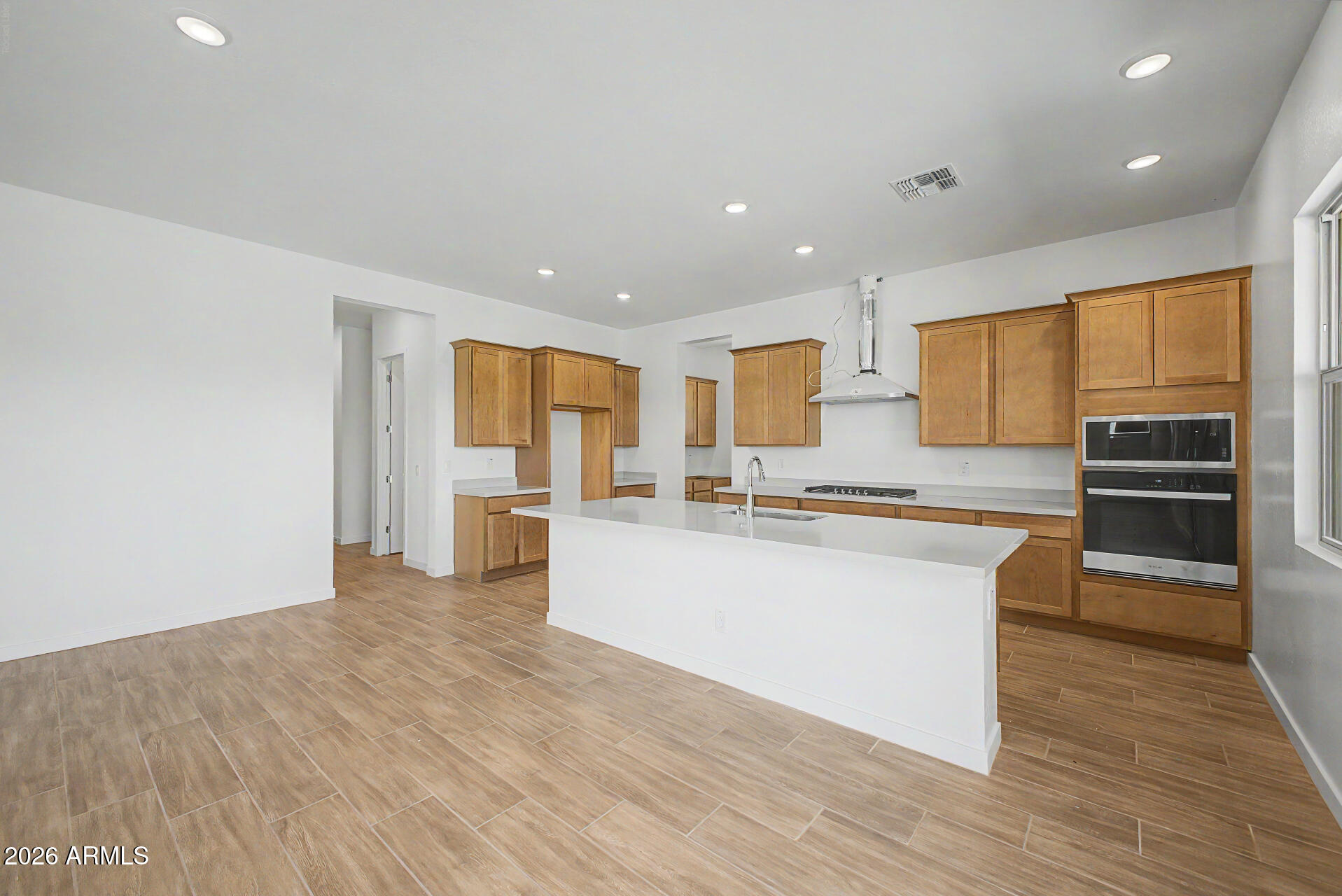432 W Flax Drive