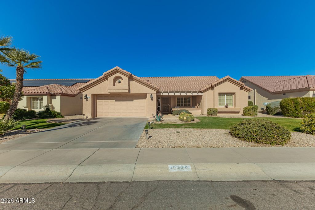 Photo of 14228 W Circle Ridge Drive, Sun City West, AZ 85375 (MLS # 6981835)