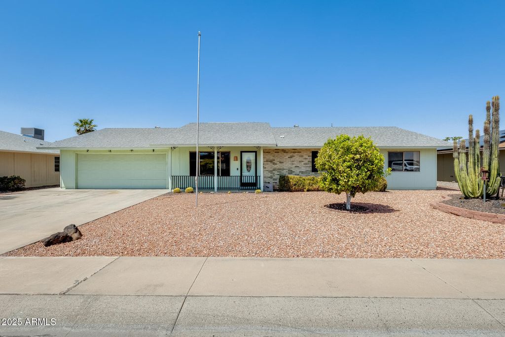 Photo of 17214 N Foothills Drive, Sun City, AZ 85373 (MLS # 6906753)