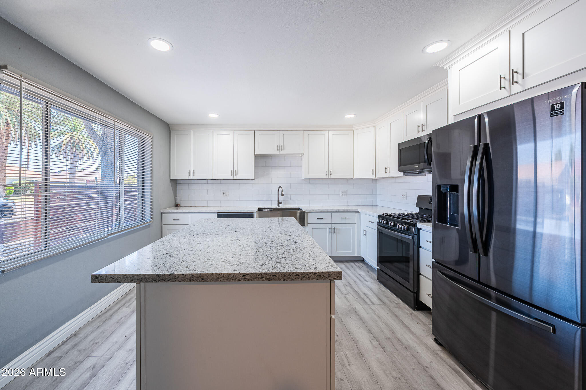 Search Homes 2 8131 E AMELIA Avenue