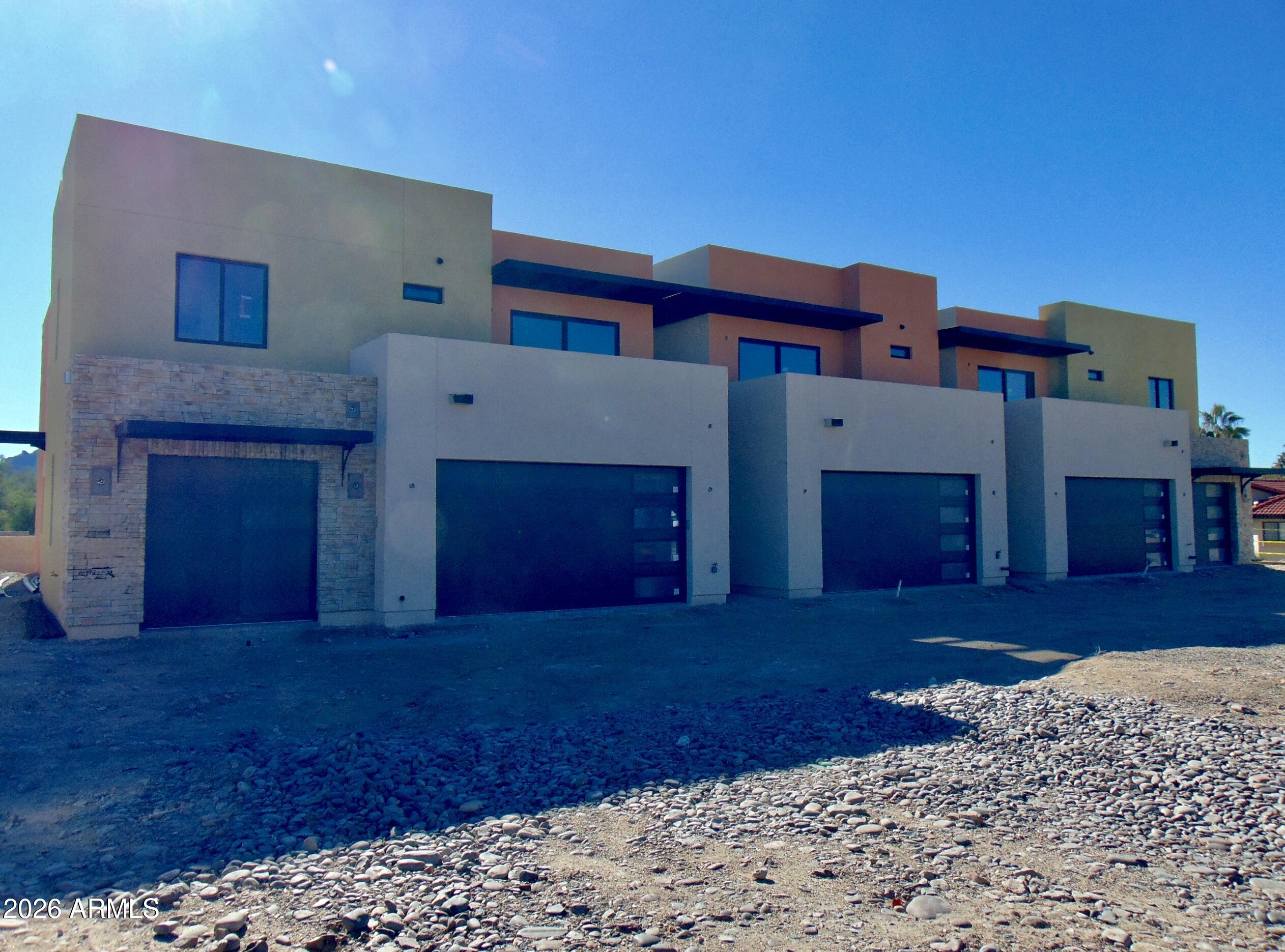 FOUNTAIN HILLS ARIZONA NO. 201 - Residential Income