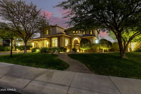 A home in Cave Creek