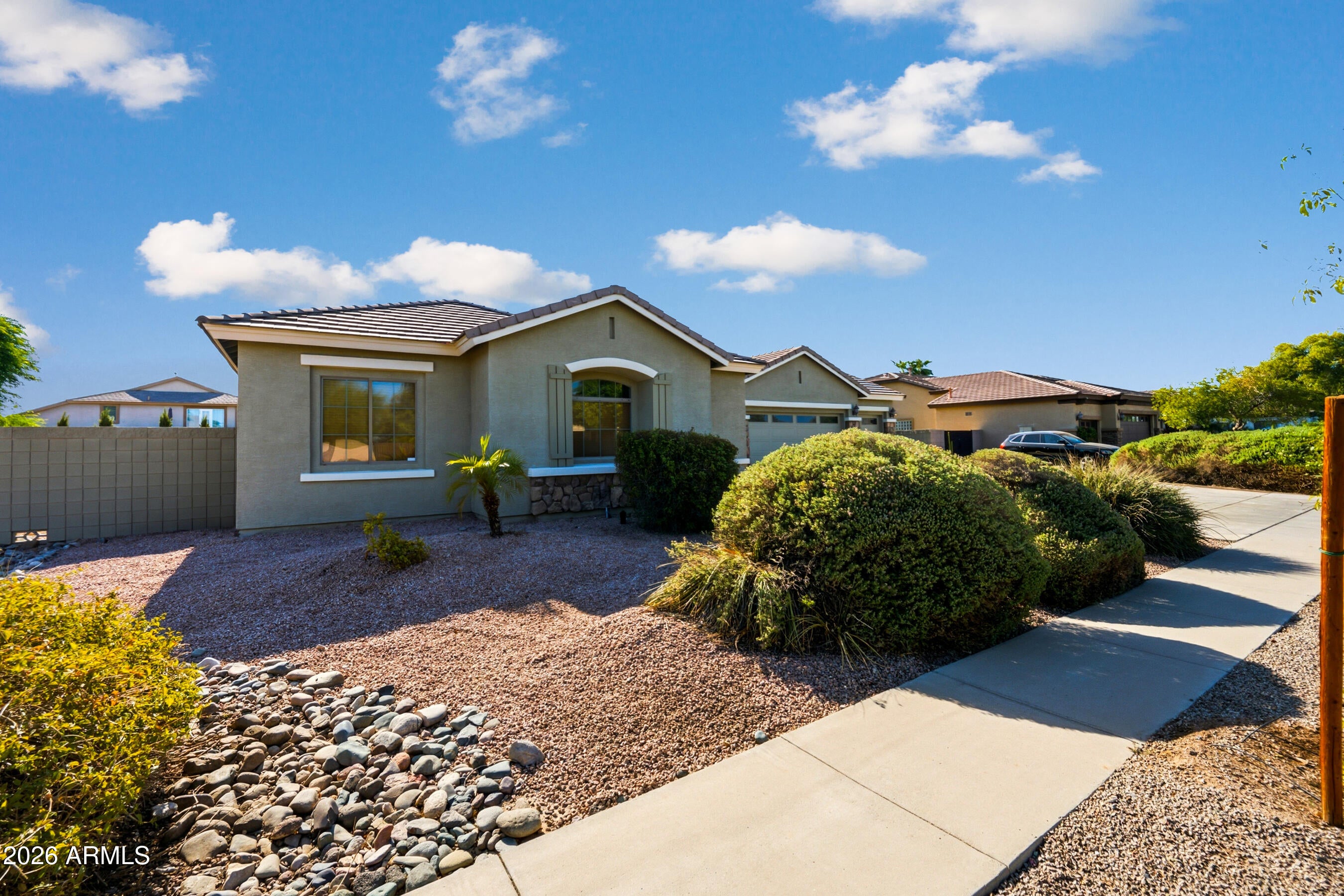 7594 N 85TH Drive