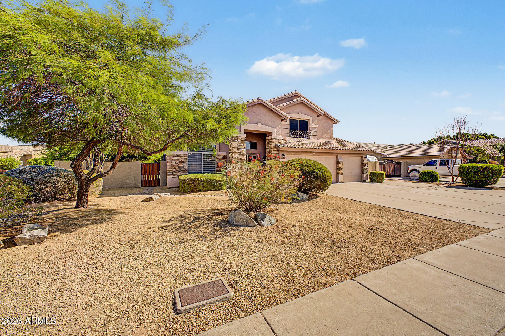 6933 W VILLA HERMOSA --