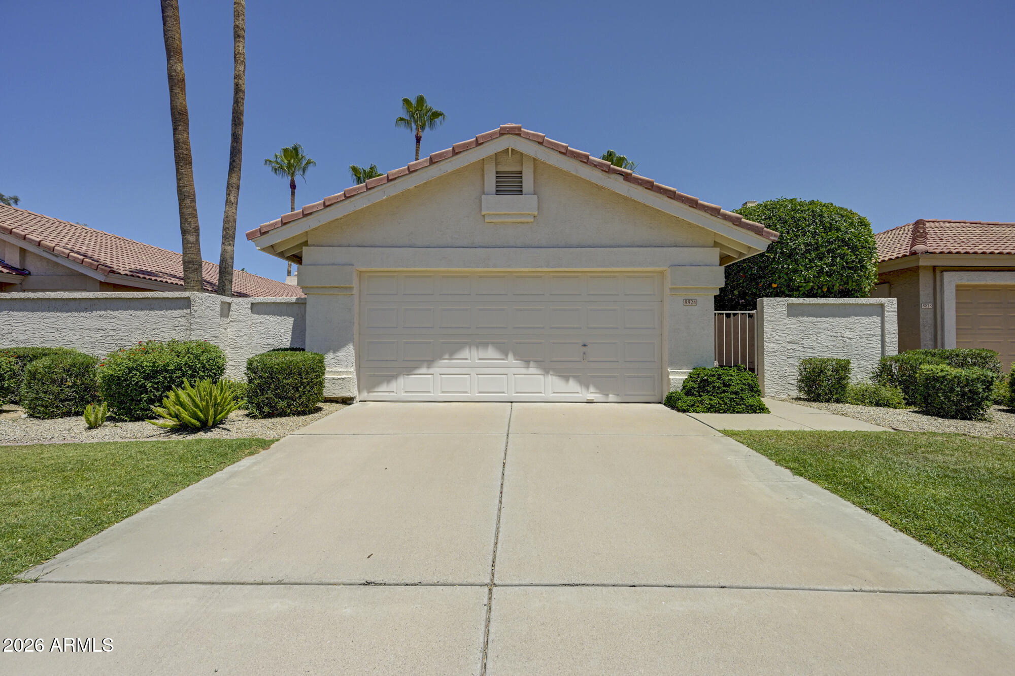 8824 E Riviera Drive