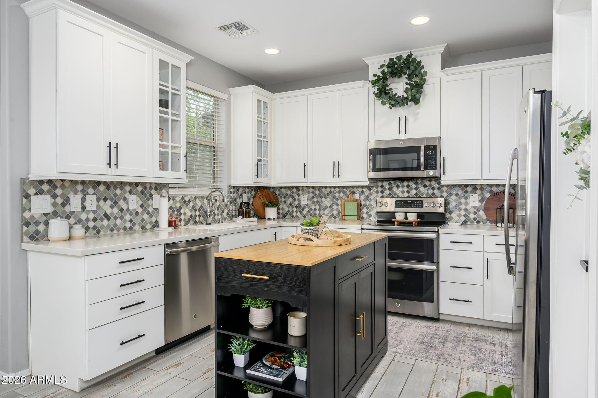 14870 W ENCANTO Boulevard 1095