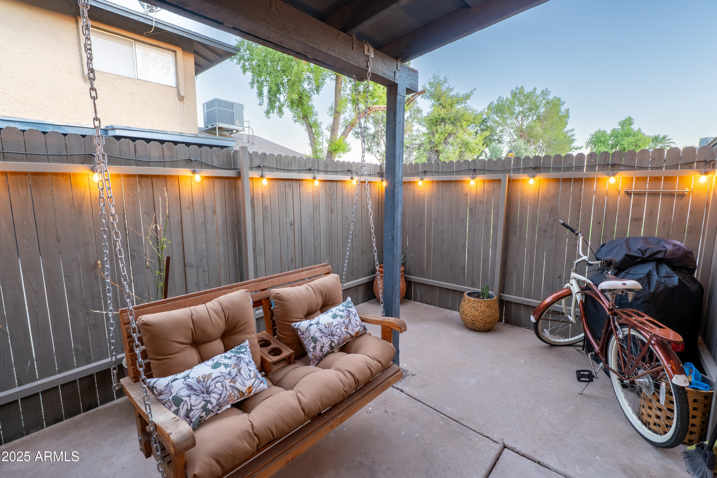 286 W PALOMINO Drive 99