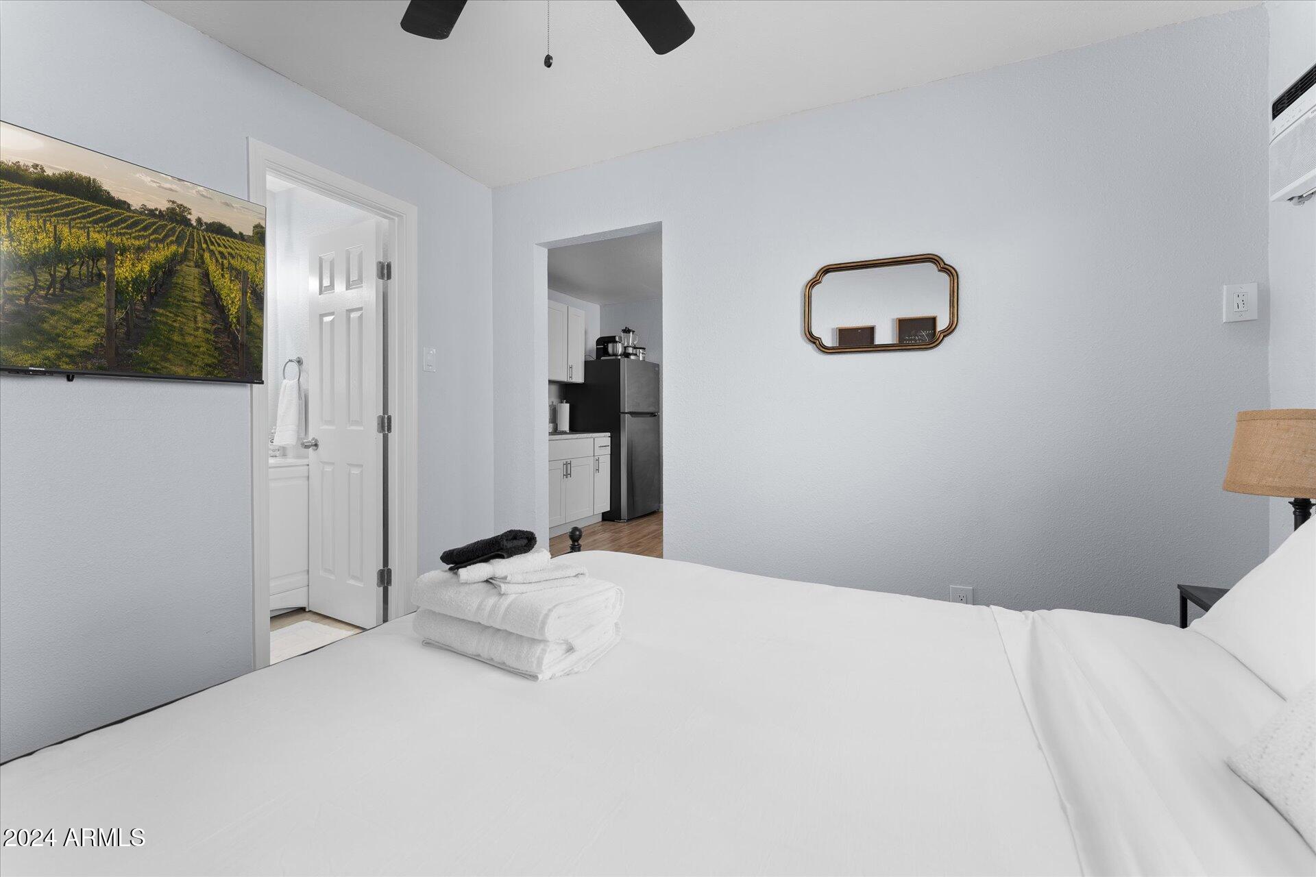 299 S OREGON Street 6