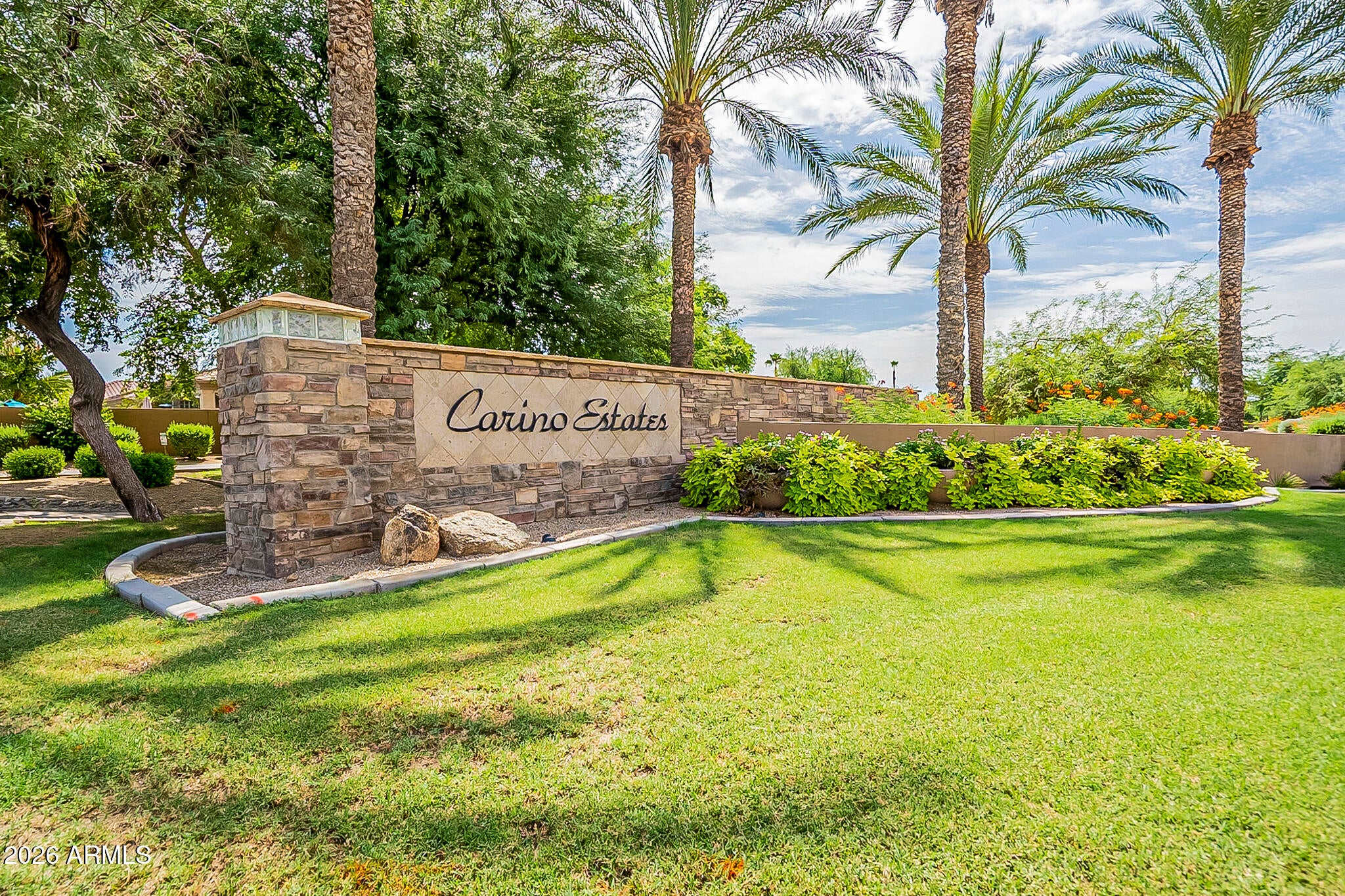 142 W Raven Drive