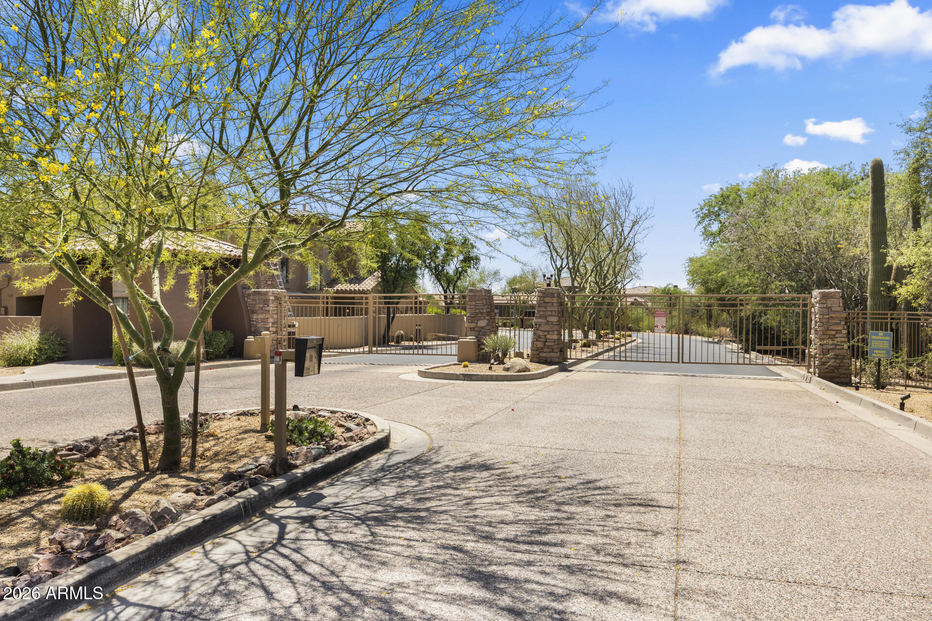 CACHET AT GRAYHAWK CONDOMINIUM - Residential