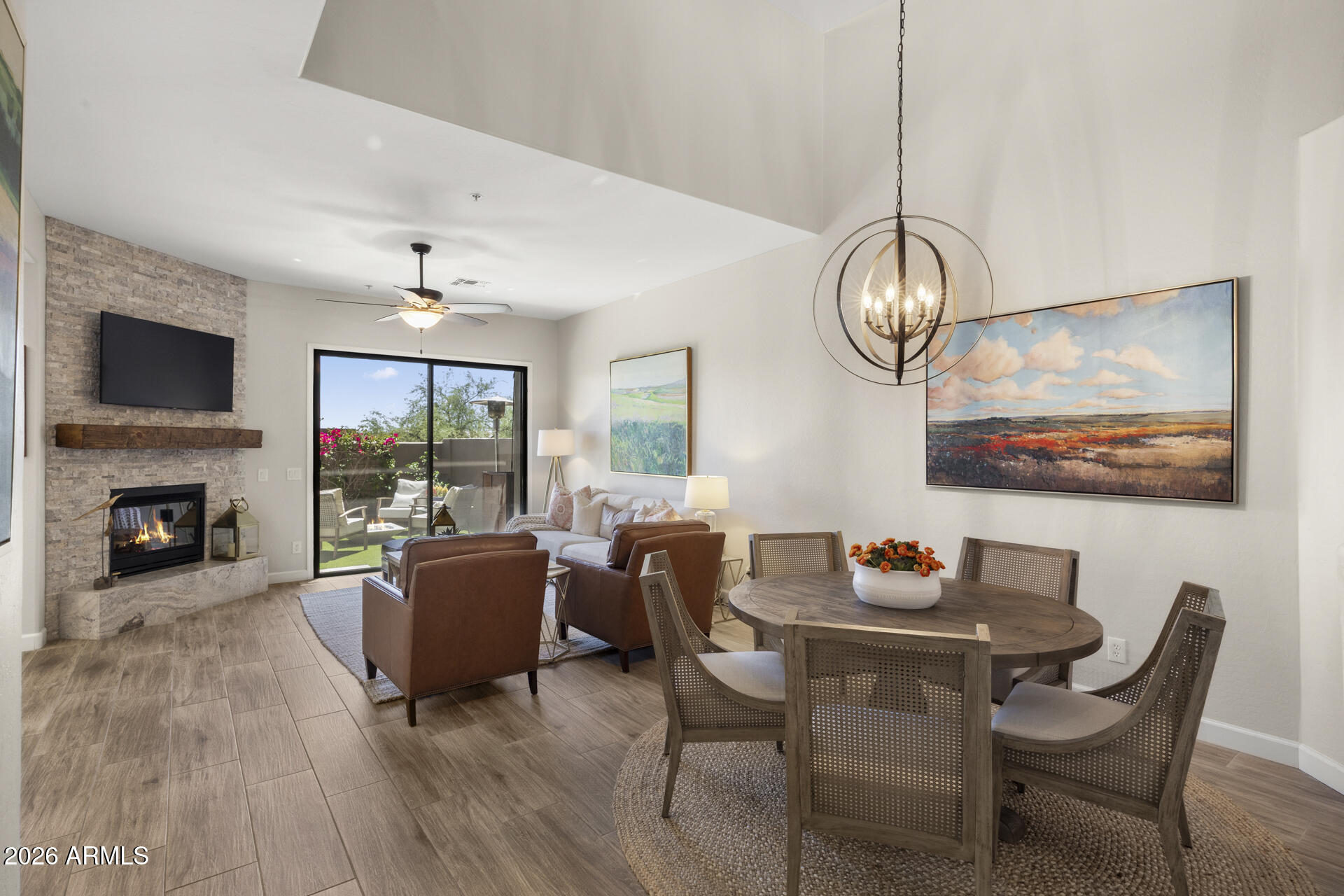 19550 N GRAYHAWK Drive 1086