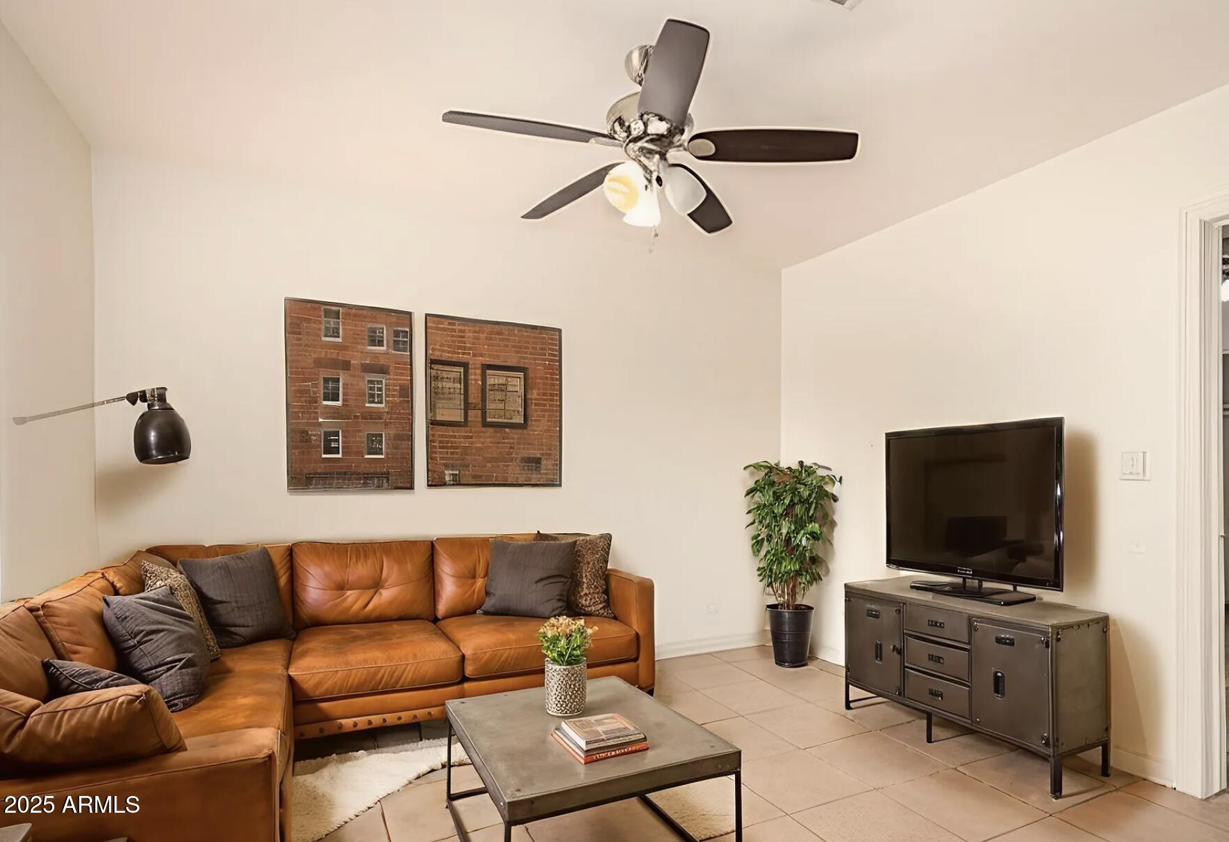 1514 W FILLMORE Street