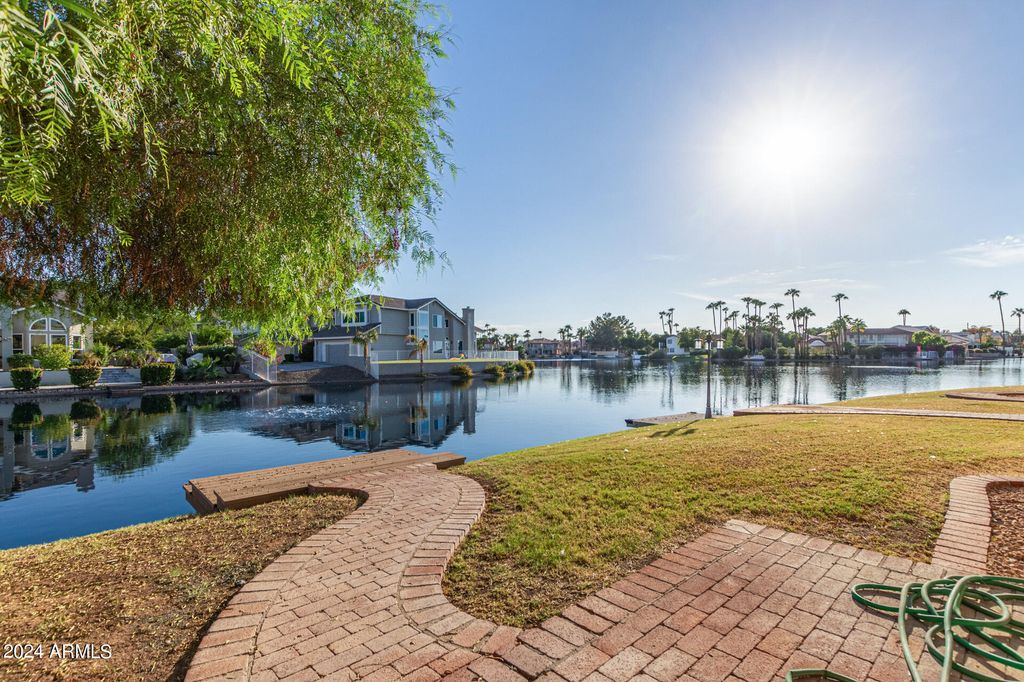 Photo of 1413 W Coral Reef Drive, Gilbert, AZ 85233 (MLS # 6913153)