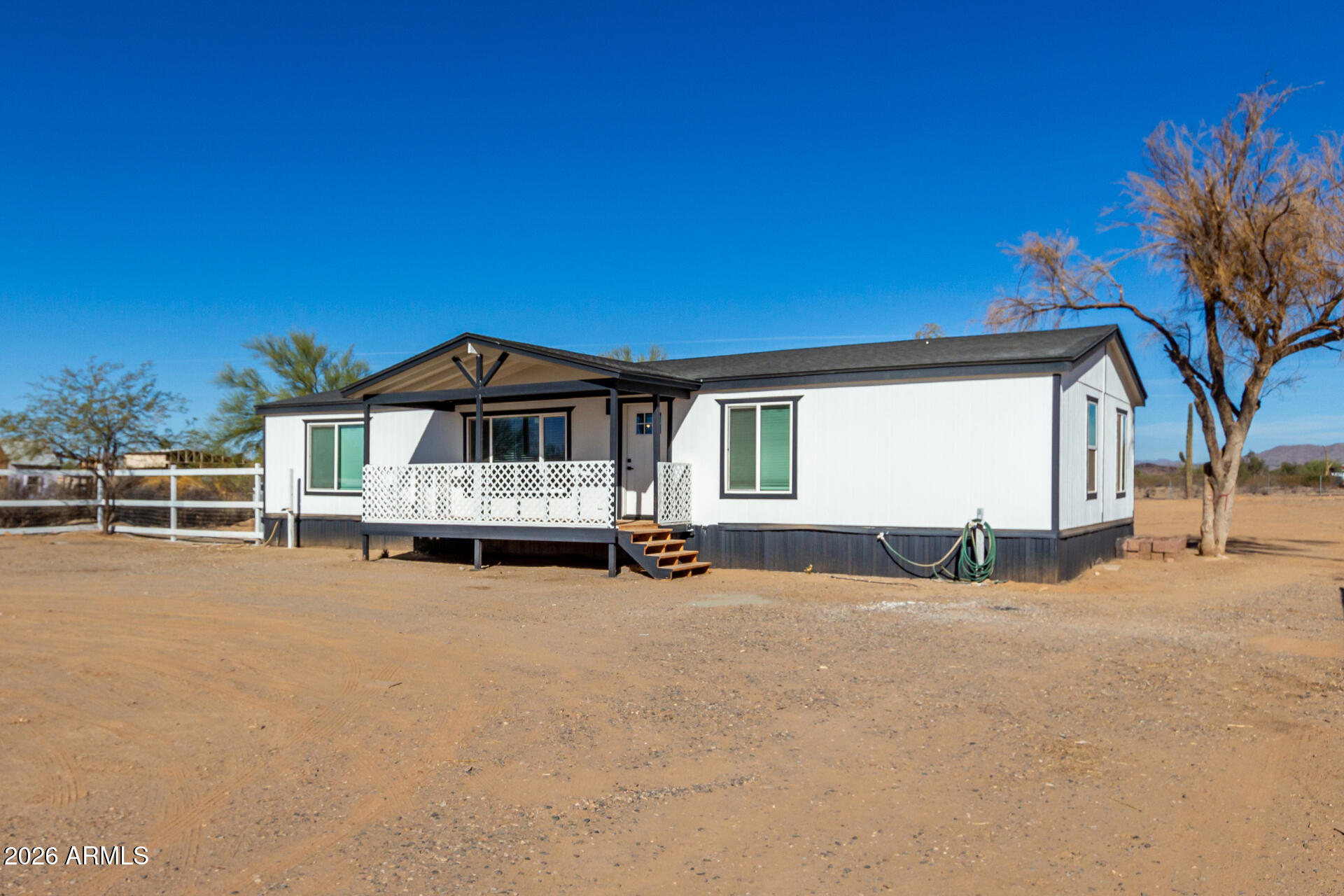 15718 W REMUDA Drive