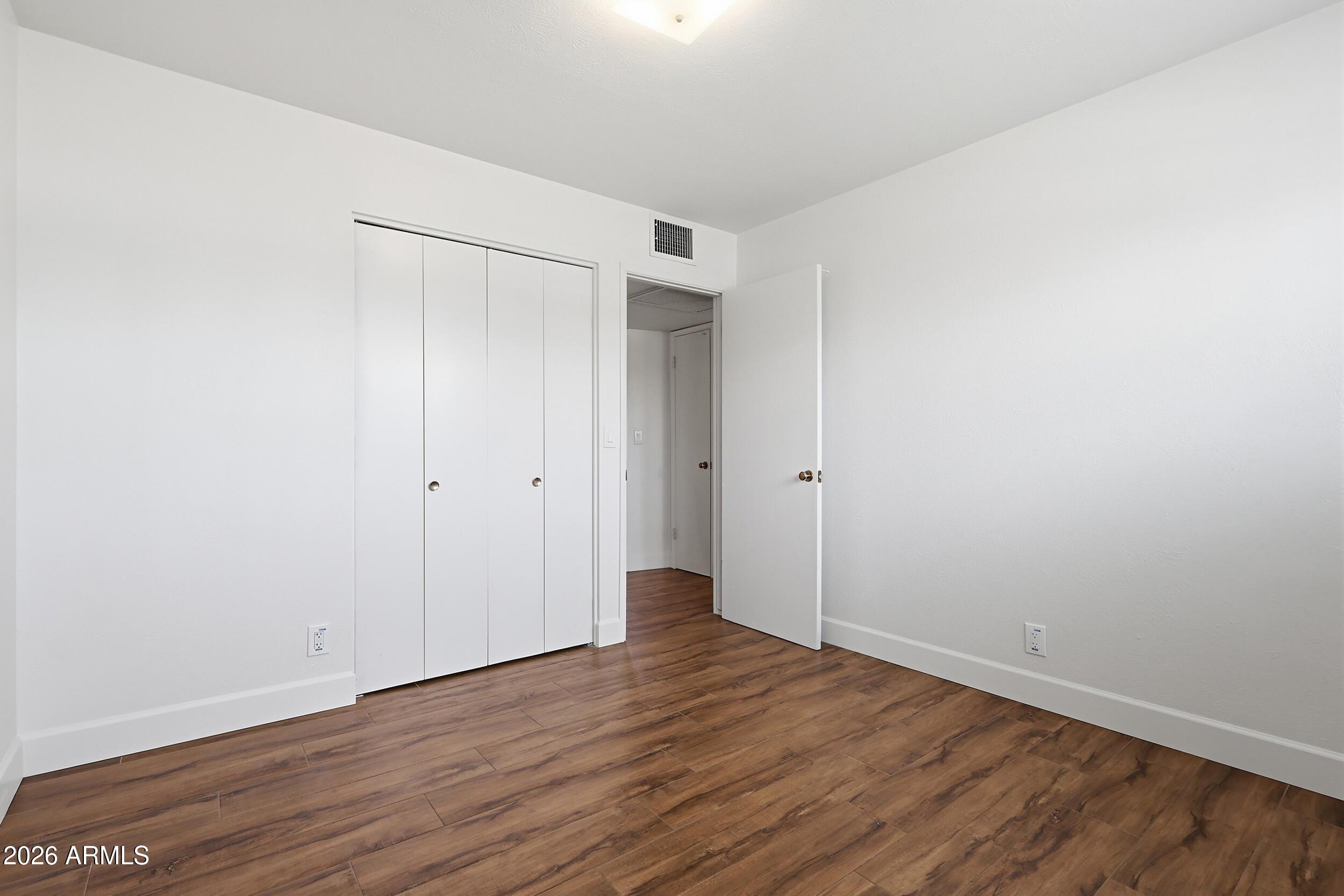 WESTOWN 3 - Residential