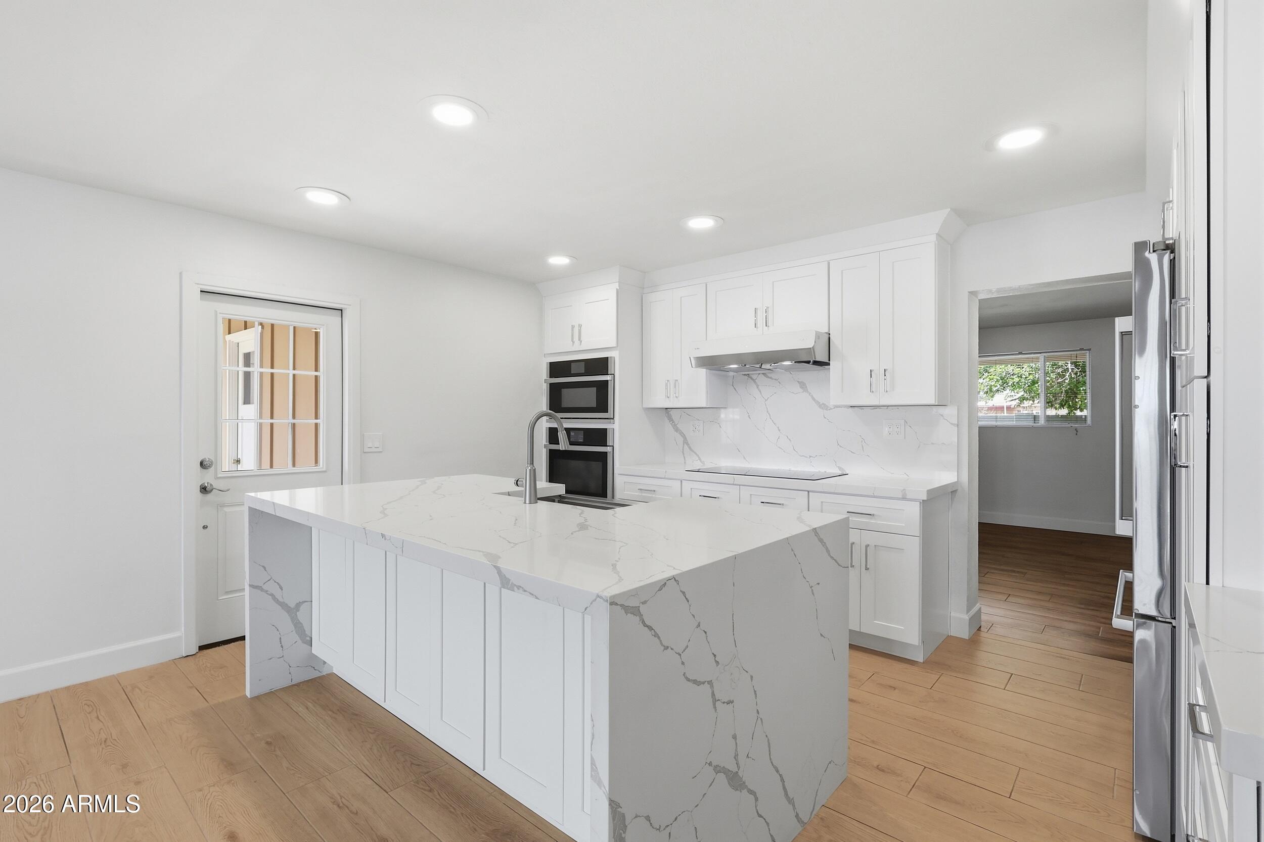 WESTOWN 3 - Residential