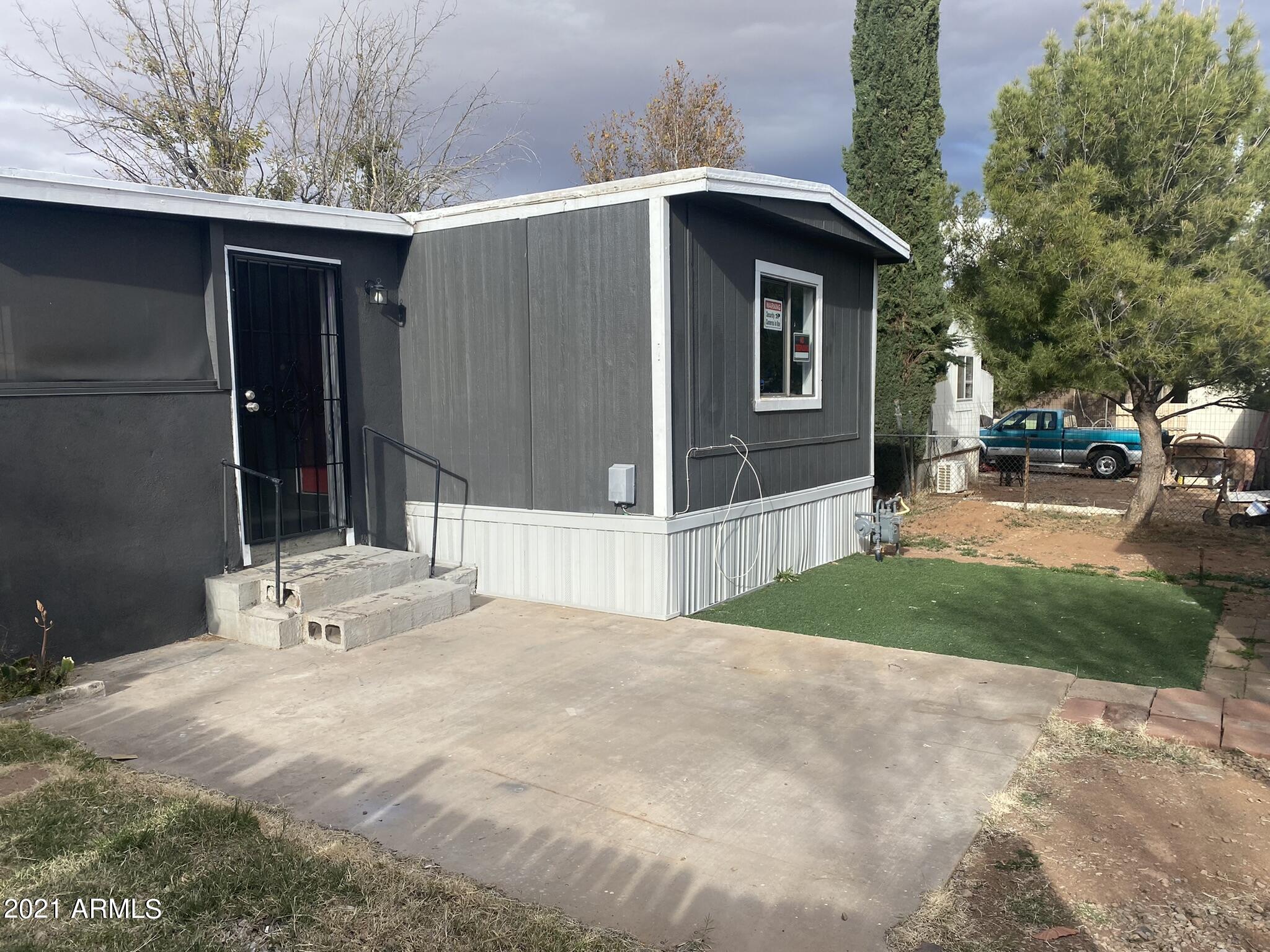 GOLDEN ACRES MOBILE HOME PARK - Residential