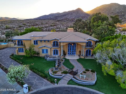 12240 S HONAH LEE Court Phoenix AZ 85044