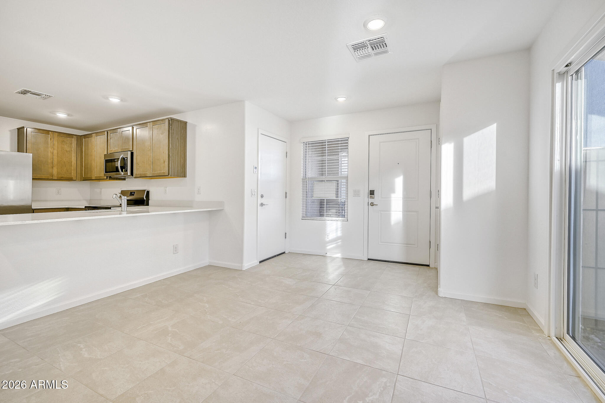 17502 N Del Mar Avenue