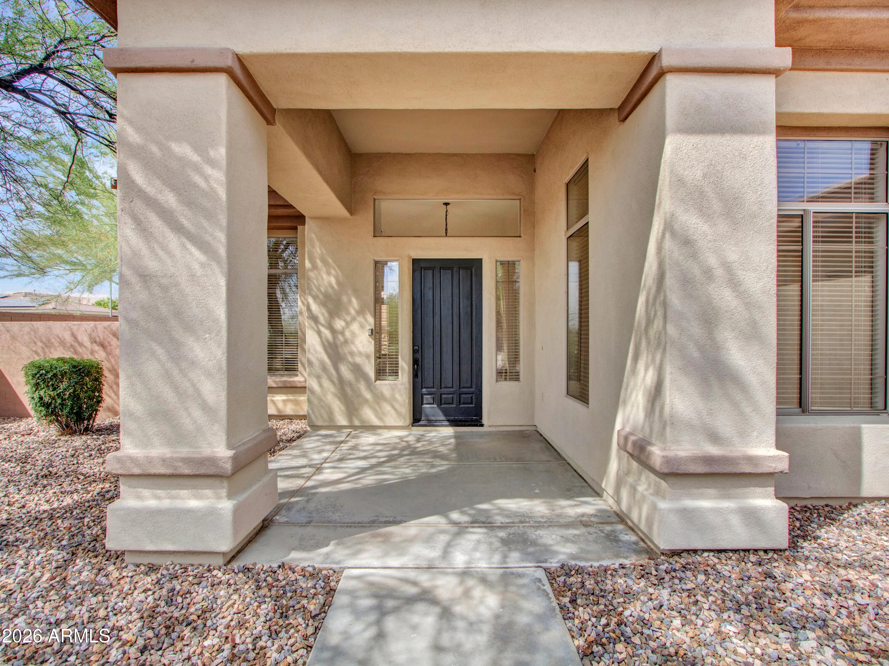 3138 W RAVINA Lane