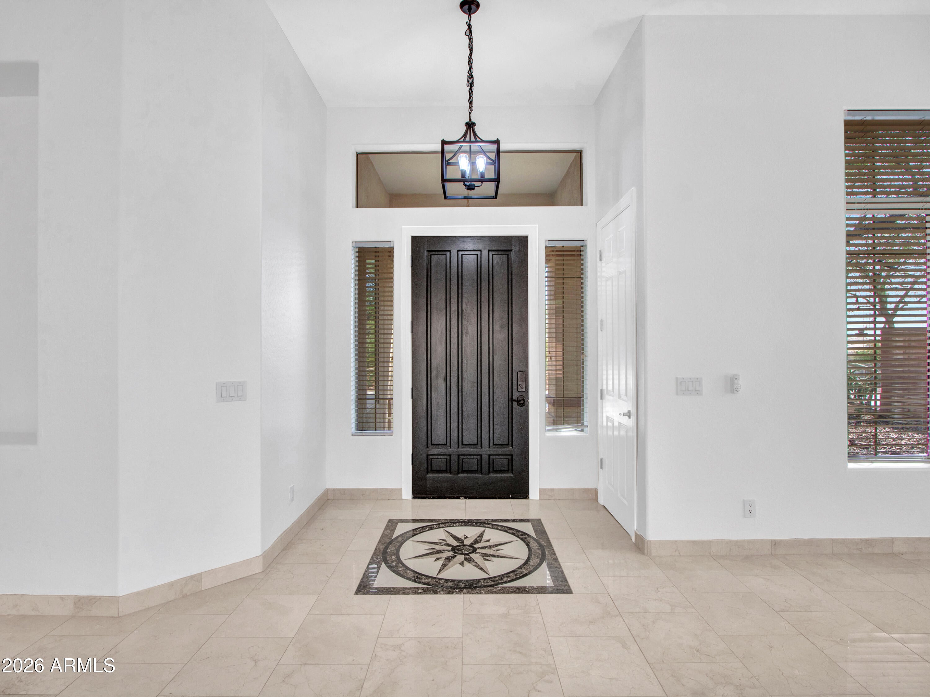 3138 W RAVINA Lane