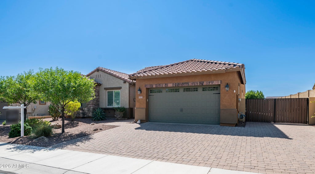 Photo of 10025 W Sydney Way, Peoria, AZ 85383 (MLS # 7078805)