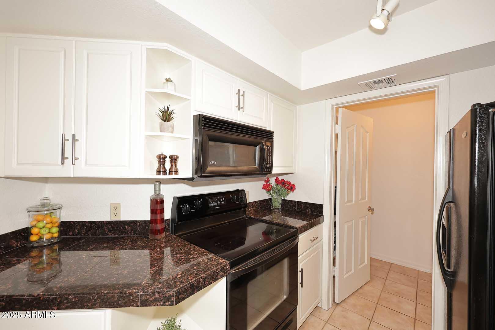 5104 N 32ND Street 323