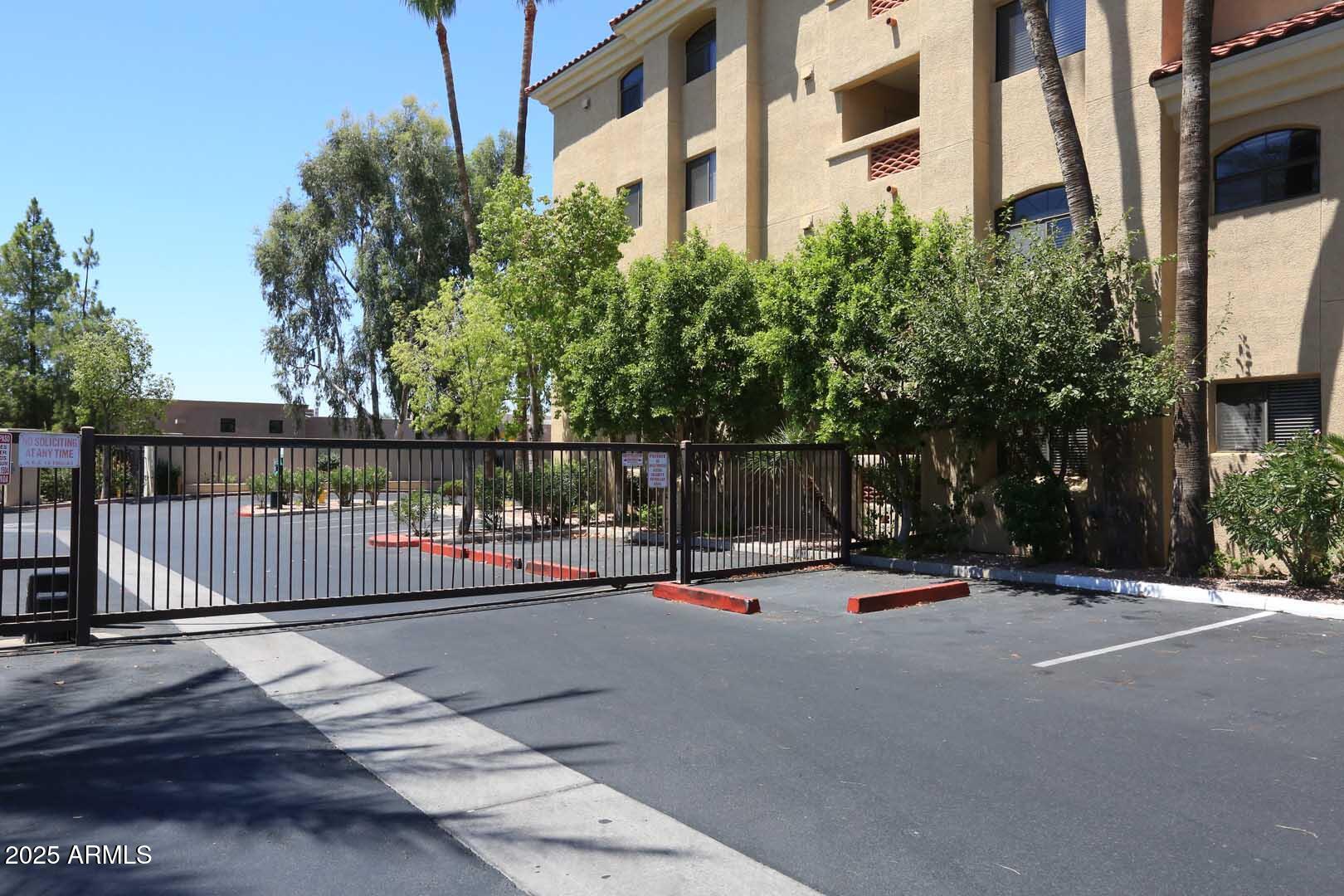 5104 N 32ND Street 323