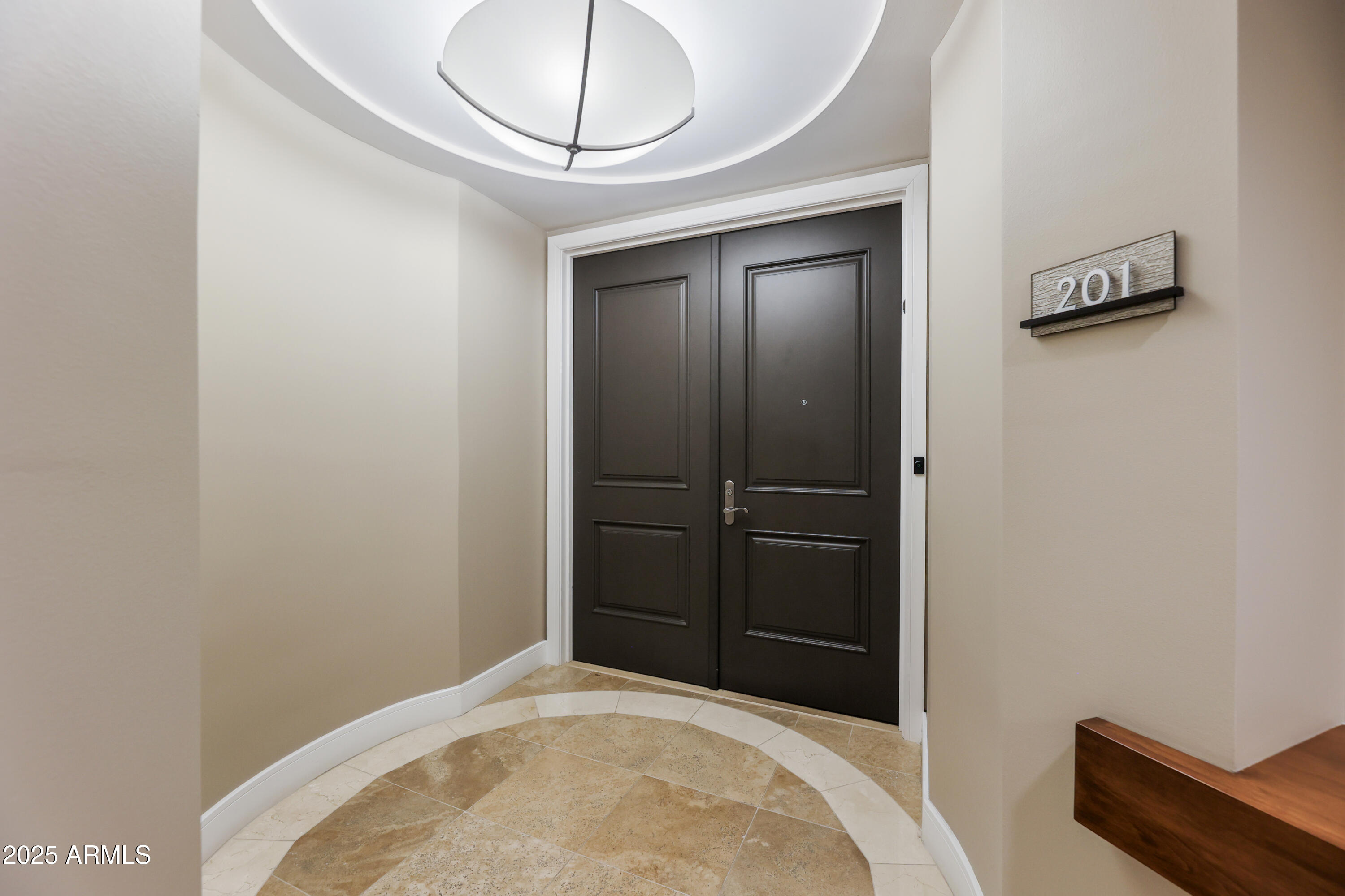 2211 E CAMELBACK Road 201