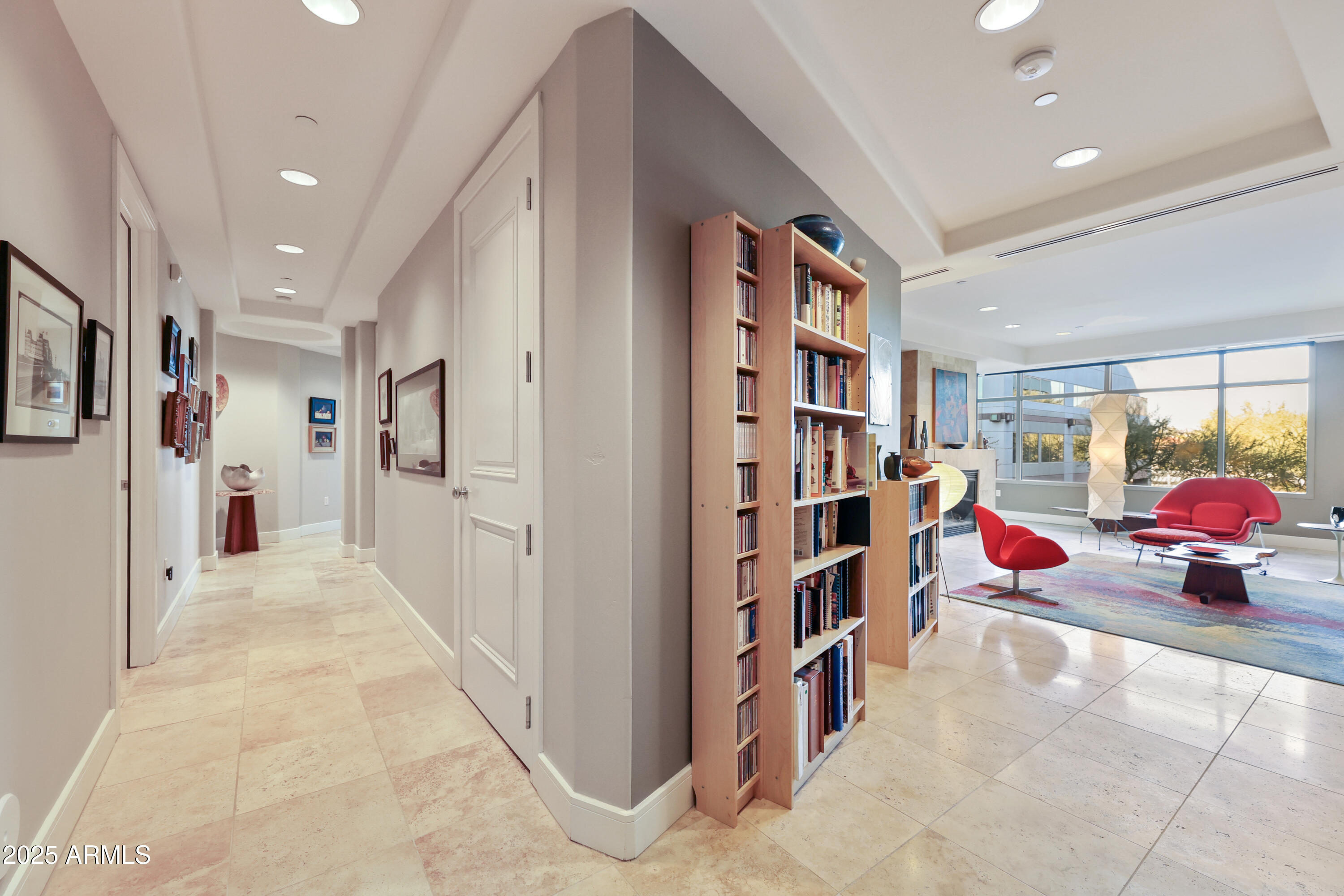 2211 E CAMELBACK Road 201